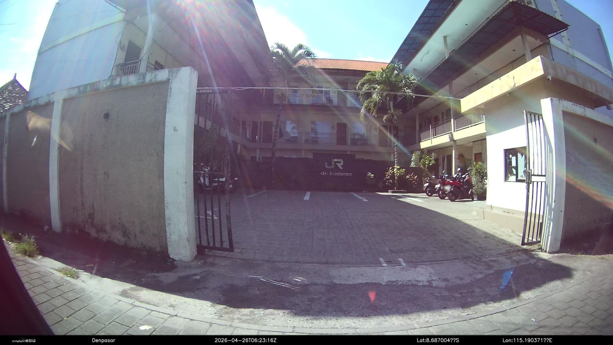 Street view near Cozy Hotel, Legian — © Kaart---RIGHT (CC BY-SA · Mapillary)