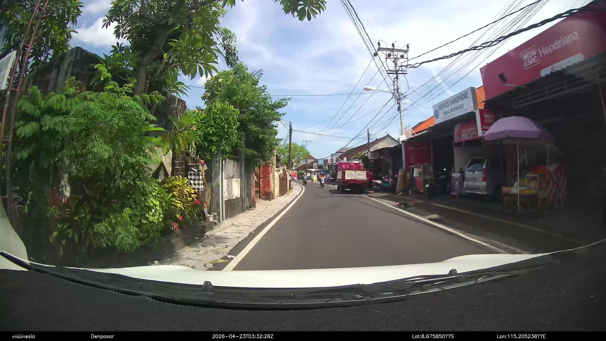Street view near Imperial Palace, Denpasar — © Kaart---360 (CC BY-SA · Mapillary)