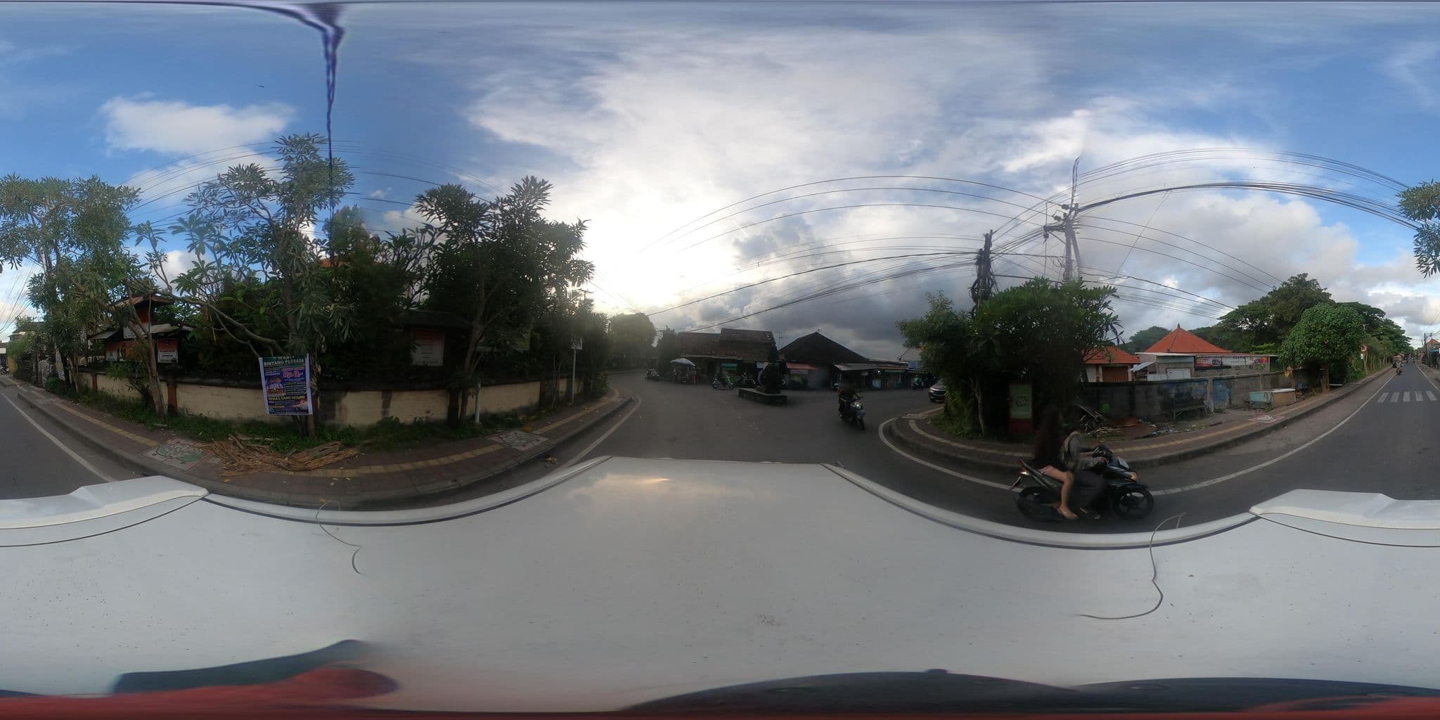 Street view near Resident, Denpasar — © Kaart---360 (CC BY-SA · Mapillary)