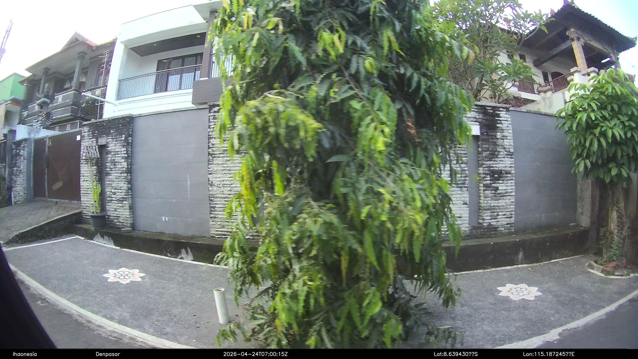 Street view near Hotel Satria Ayu, Dalung — © Kaart---RIGHT (CC BY-SA · Mapillary)