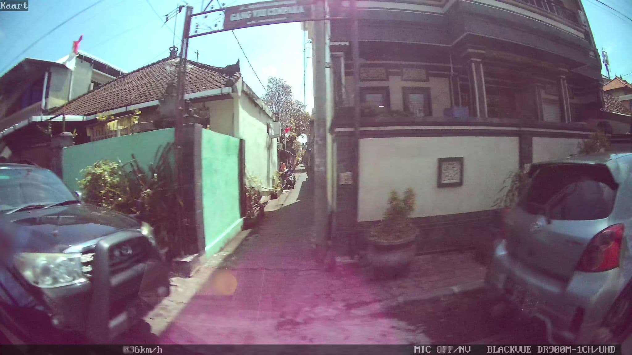 Street view near Hotel singapura apa kaden namanya biar gaul aja, Denpasar — © kaart_2 (CC BY-SA · Mapillary)