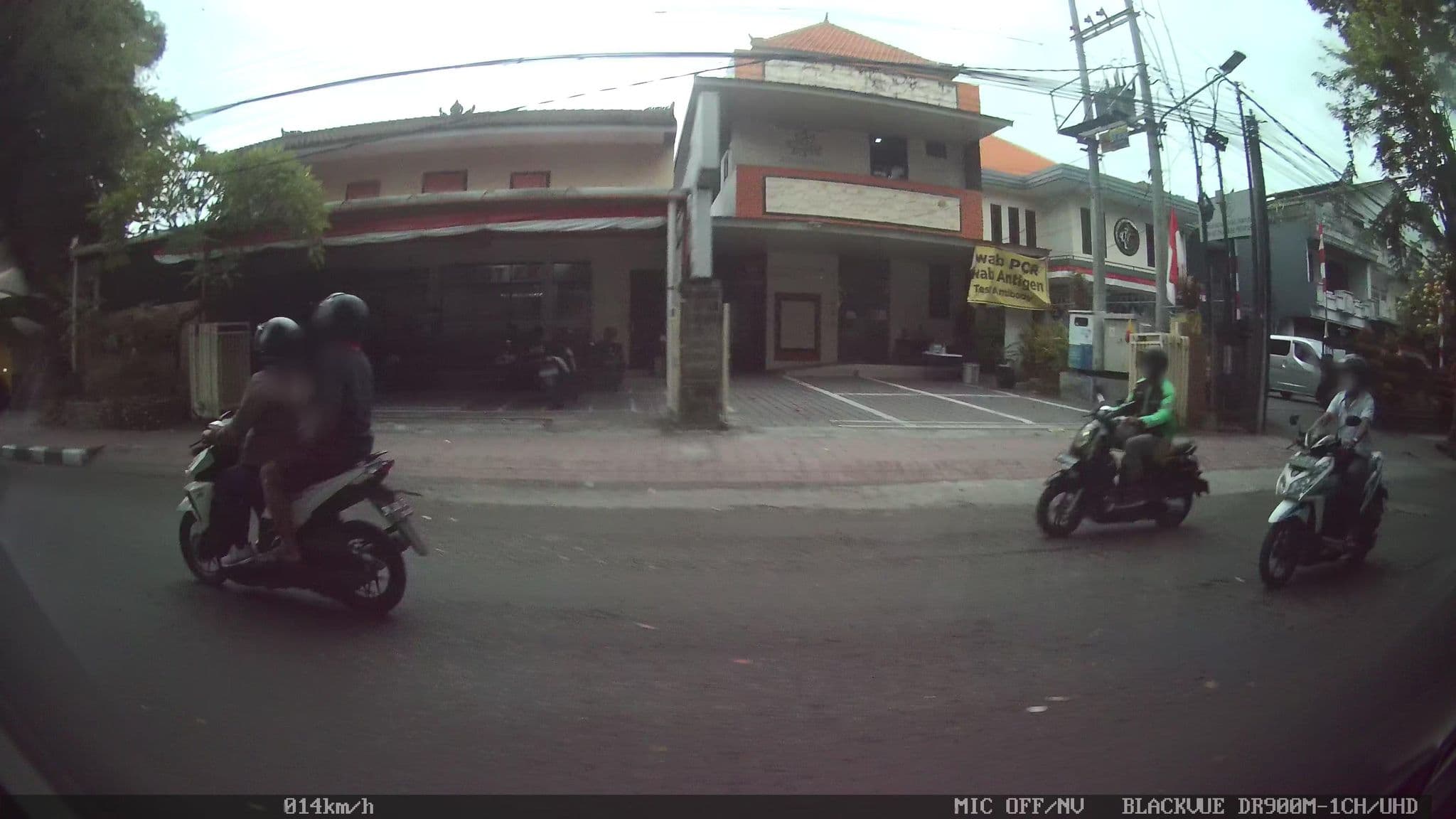 Street view near Villa Ginawati, Denpasar — © kaart_2 (CC BY-SA · Mapillary)