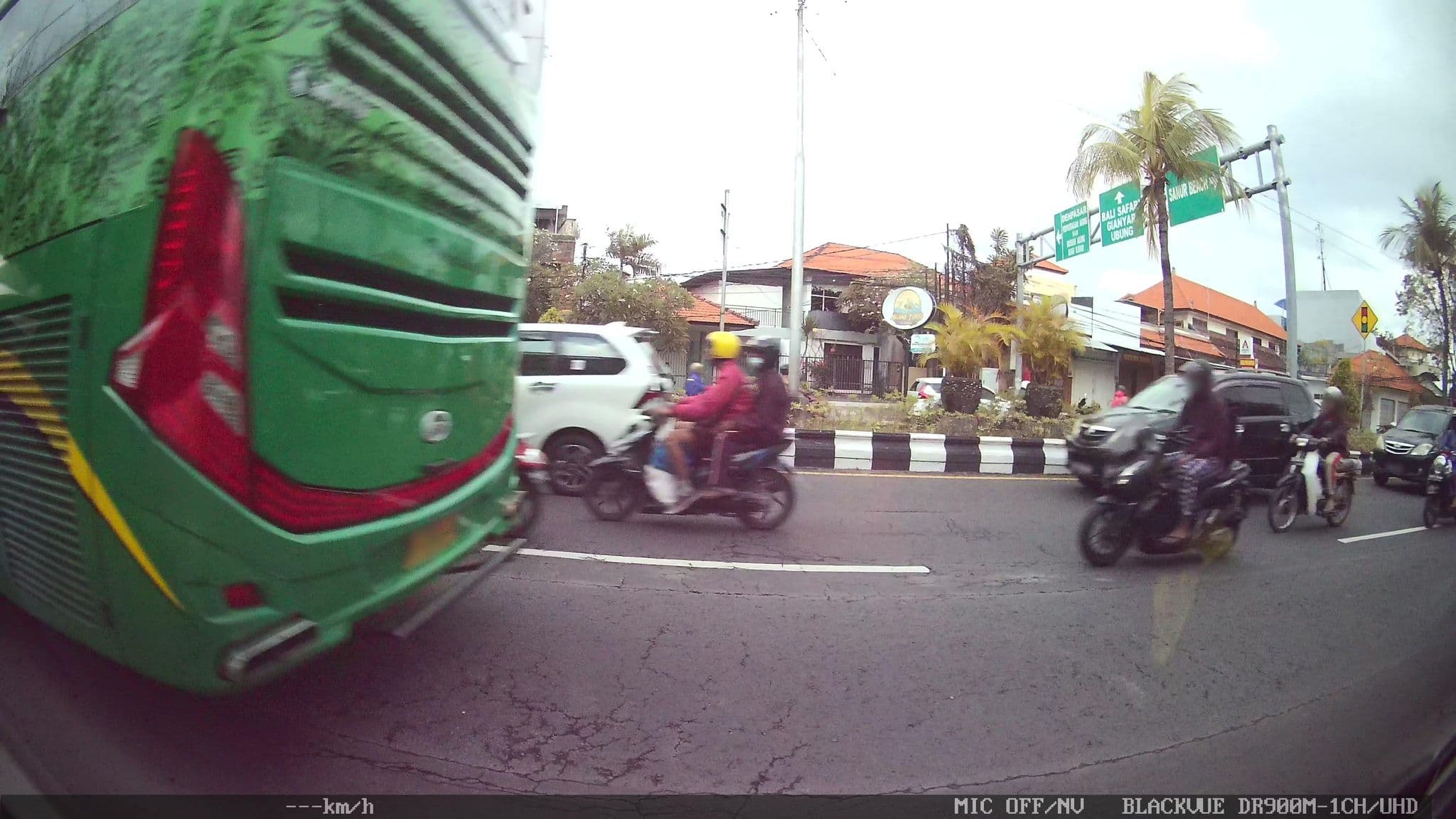 Street view near Swimming Pool, Sanur — © kaart_2 (CC BY-SA · Mapillary)