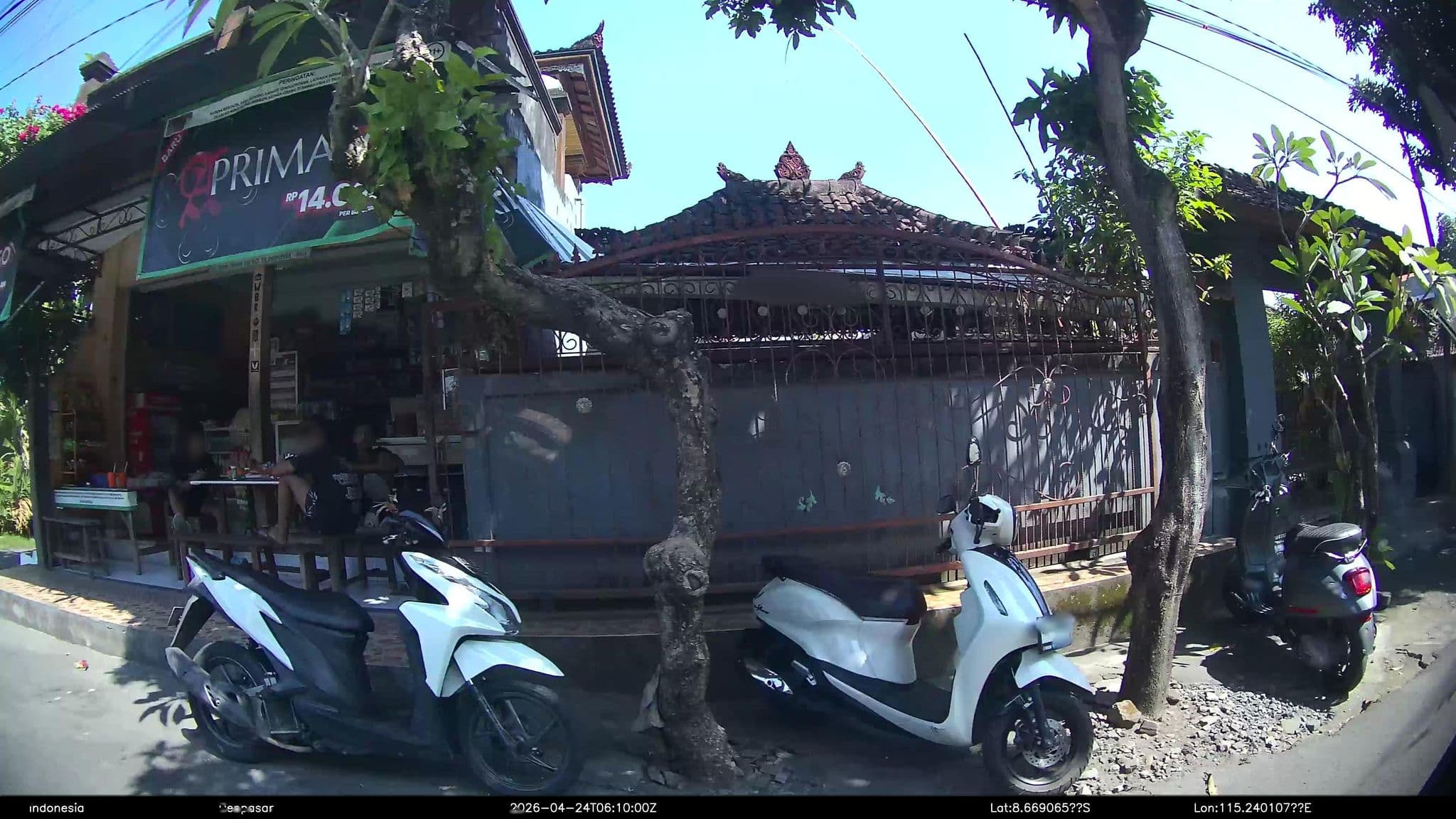 Street view near Airy Renon Bajra Sandhi Puputan Dua Denpasar Bali, Sanur — © Kaart---RIGHT (CC BY-SA · Mapillary)