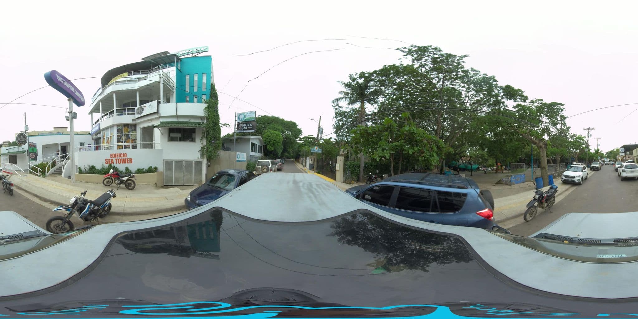 Street view near Hostel Sunset, Tamarindo