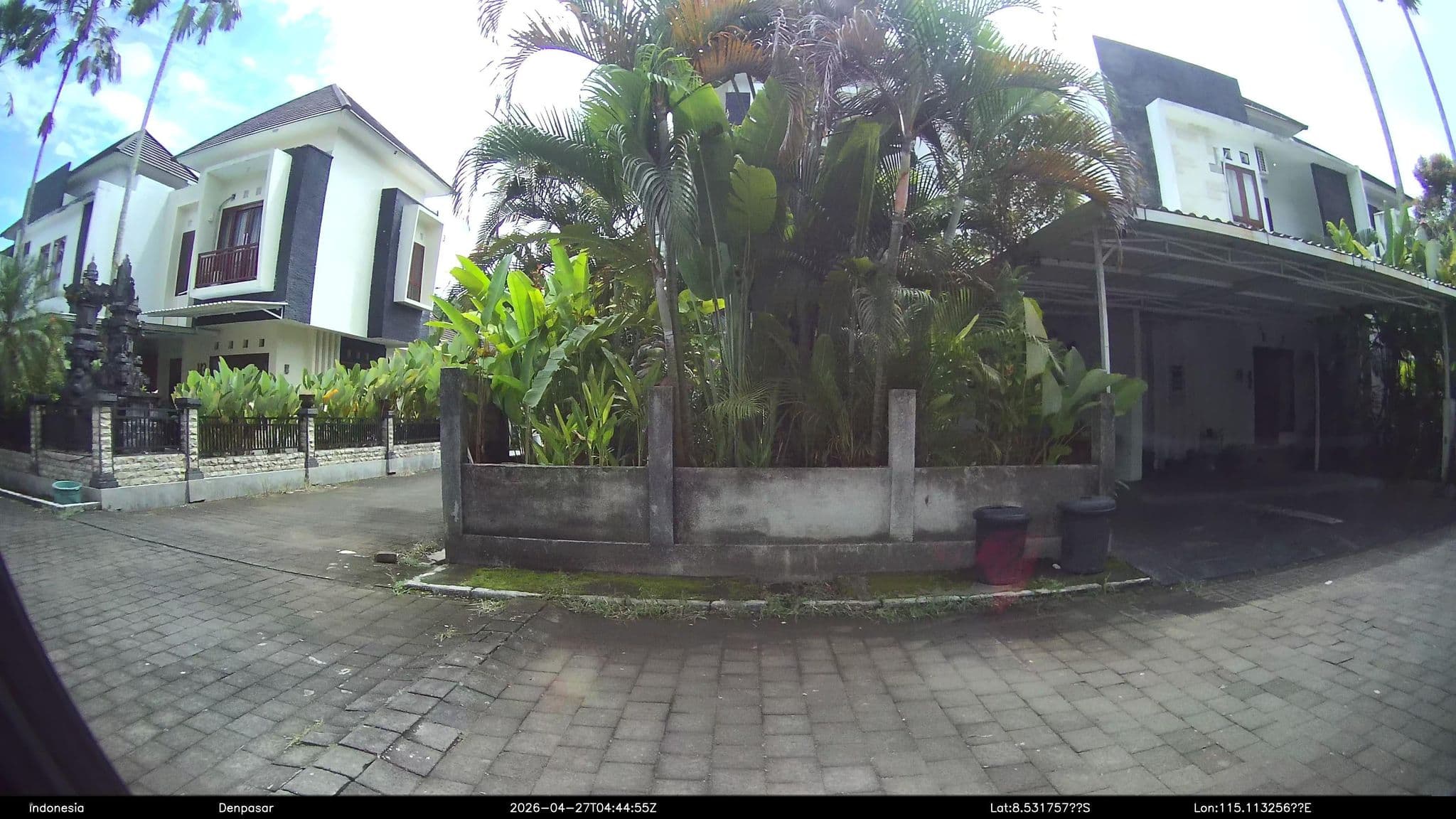 Street view near Beluran Serene Guesthouse, Tabanan — © Kaart---RIGHT (CC BY-SA · Mapillary)
