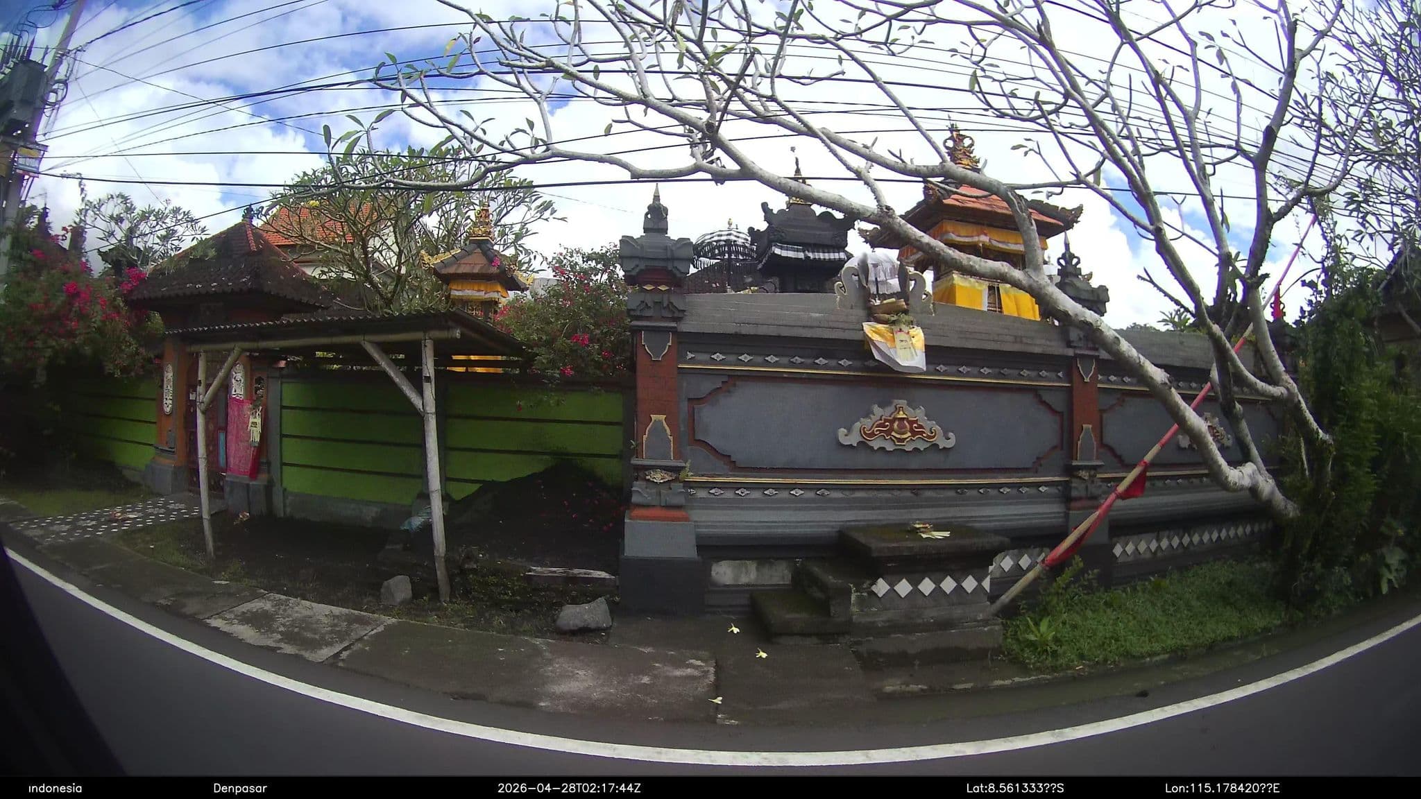 Street view near Ijo Eco Lodge Bali, Tabanan — © Kaart---RIGHT (CC BY-SA · Mapillary)