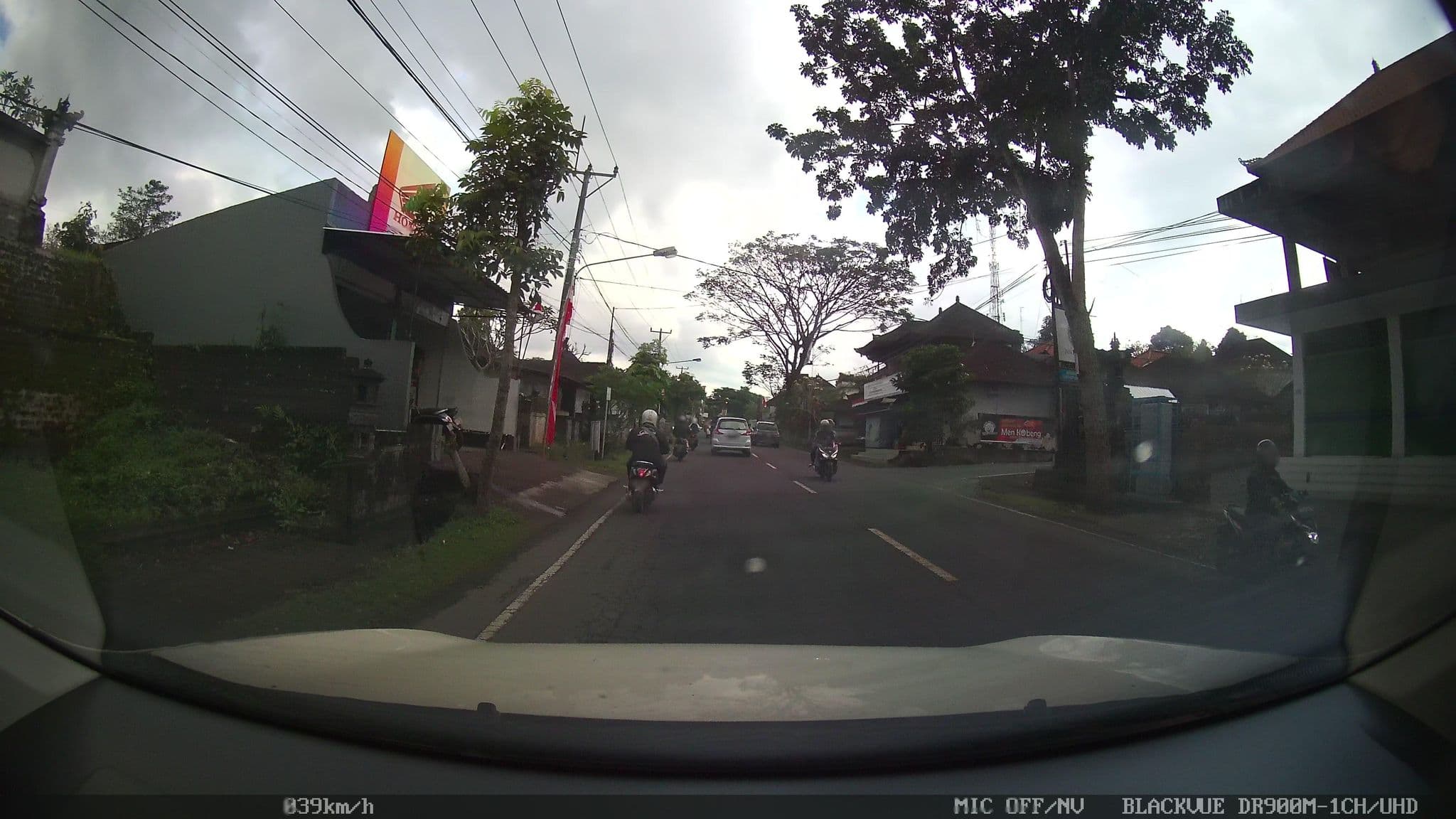 Street view near Strawberry Hills Hotel, Bedugul, Tabanan — © kaart_2 (CC BY-SA · Mapillary)