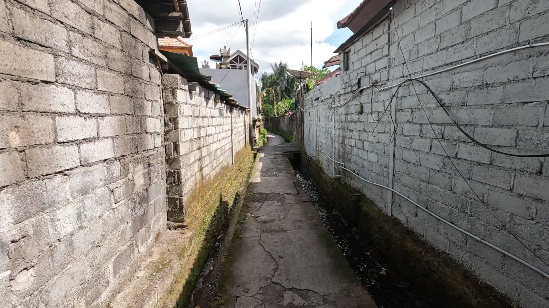 Street view near D'Bulakan Kampung Villa, Ubud — © lucomsky (CC BY-SA · Mapillary)