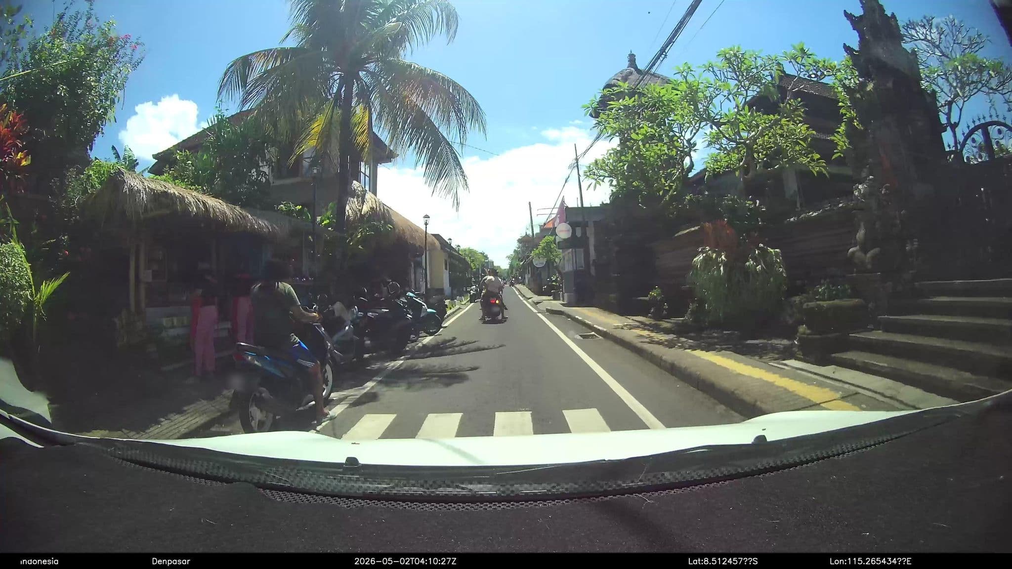 Street view near Grey House, Ubud — © Kaart---FRONT (CC BY-SA · Mapillary)