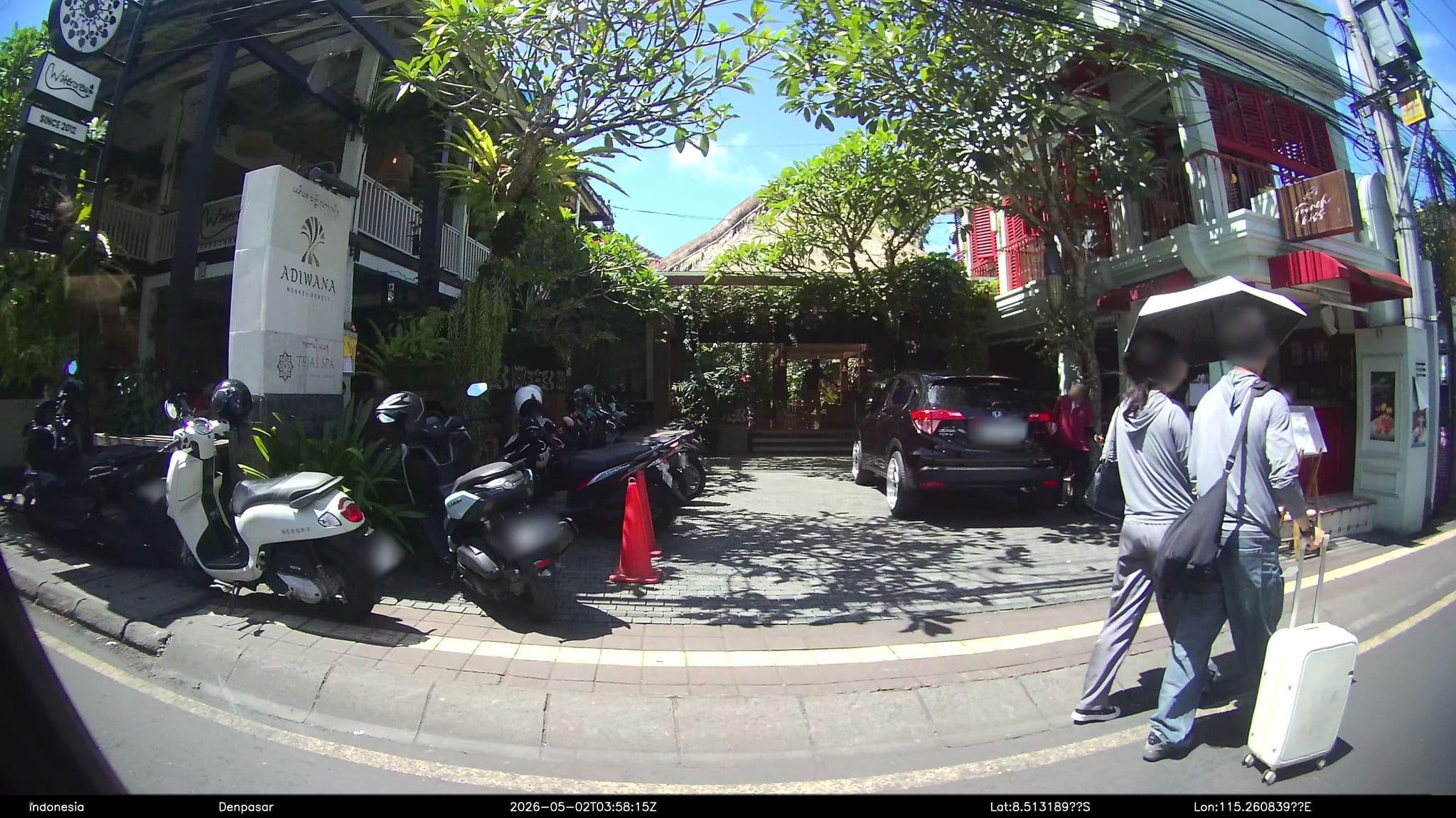 Street view near Julia Ubud, Ubud — © Kaart---RIGHT (CC BY-SA · Mapillary)