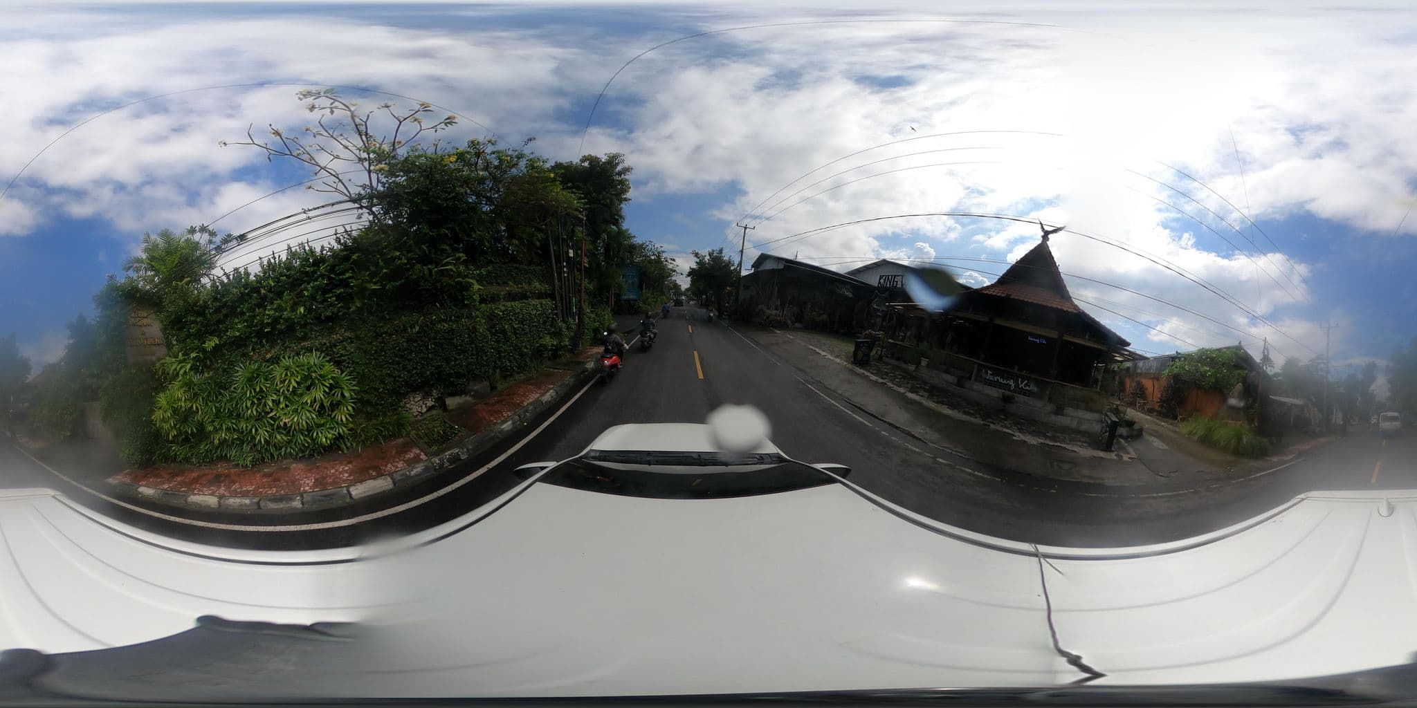 Street view near Bhuana Bali Hotel, Ubud — © kaart_360 (CC BY-SA · Mapillary)