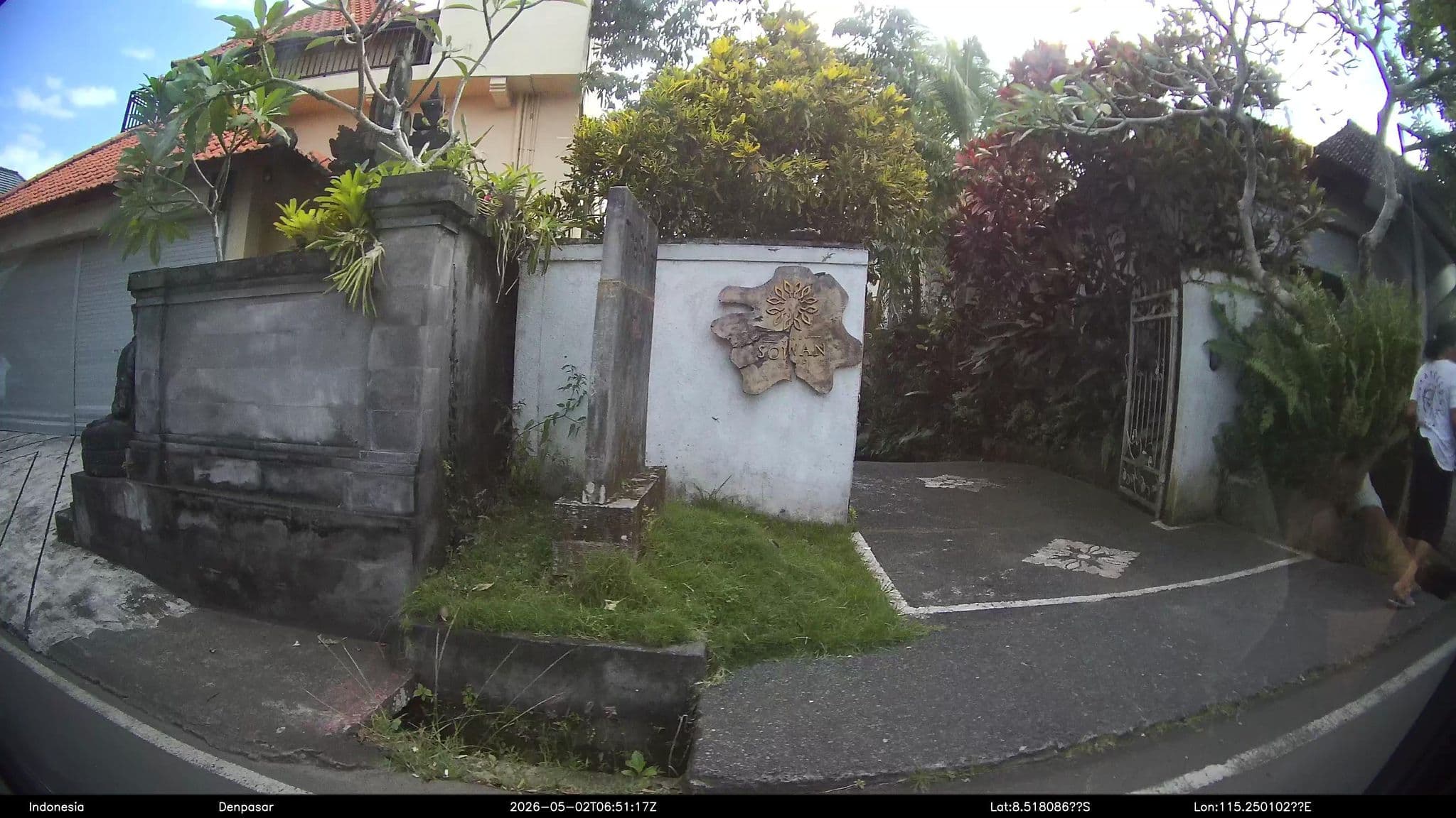 Street view near the sowan ubud bed and breakfast, Ubud — © Kaart---LEFT (CC BY-SA · Mapillary)