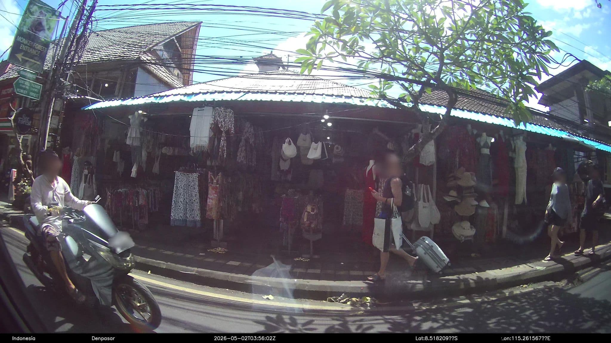Street view near Sarin Villa, Ubud — © Kaart---RIGHT (CC BY-SA · Mapillary)