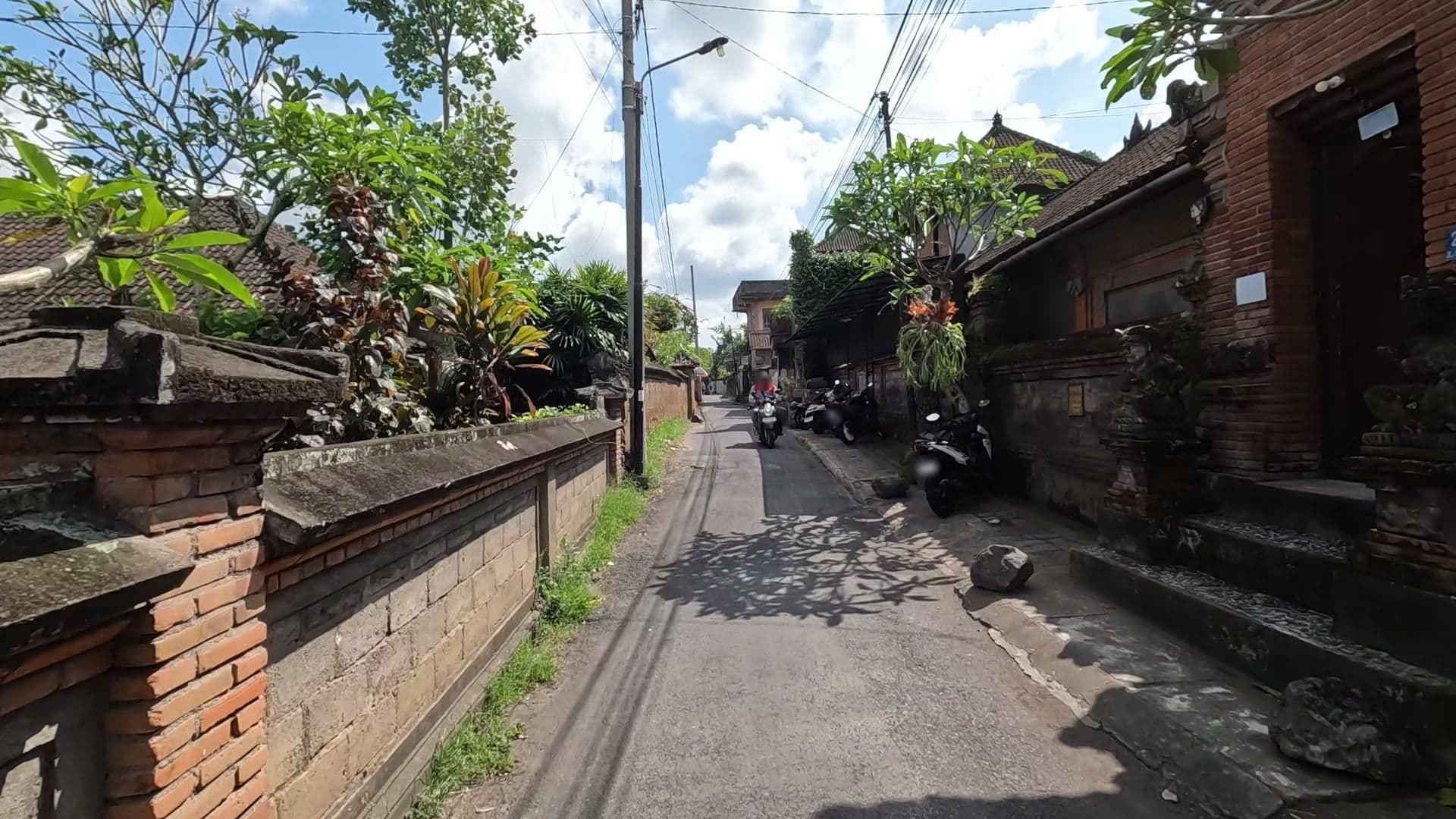 Street view near Muka House, Ubud — © lucomsky (CC BY-SA · Mapillary)