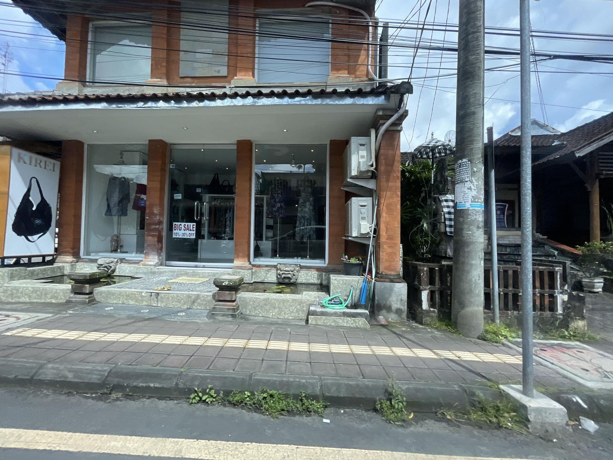 Street view near d'omah Hotel, Ubud — © filipb (CC BY-SA · Mapillary)