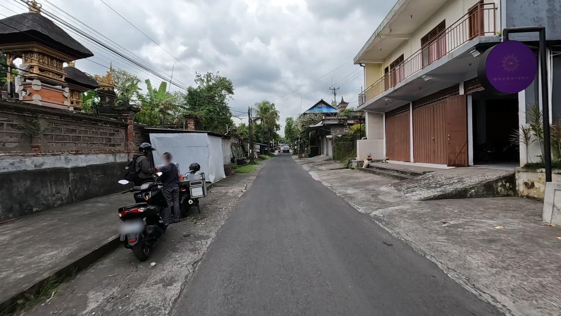 Street view near Villa Nirmala Ubud, Ubud — © lucomsky (CC BY-SA · Mapillary)