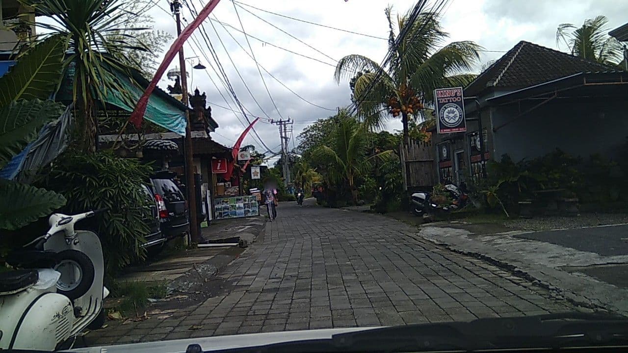 Street view near Umasari cottage, Ubud — © rodionoff (CC BY-SA · Mapillary)