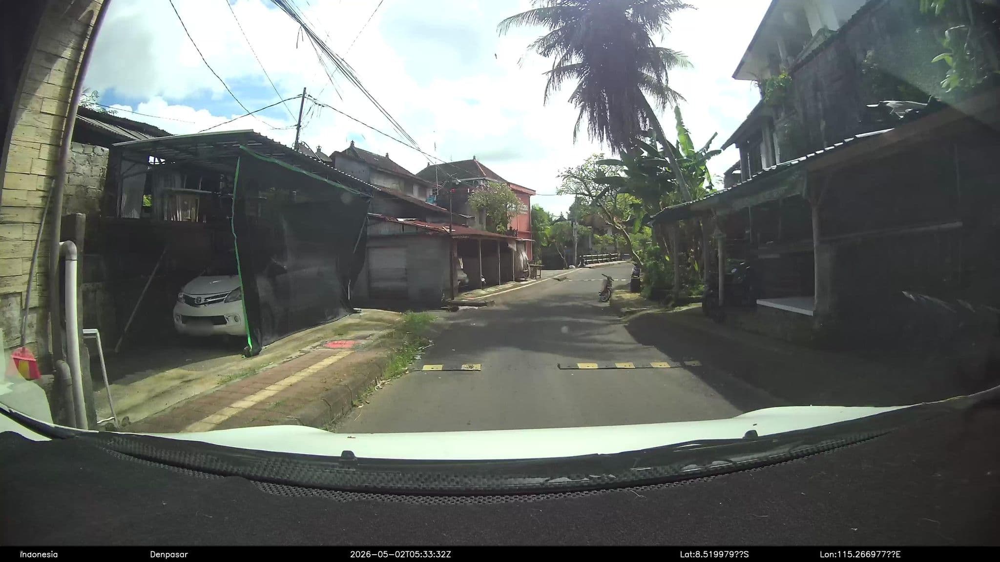 Street view near Bulan Bali Hostel & Homestay, Ubud — © Kaart---FRONT (CC BY-SA · Mapillary)