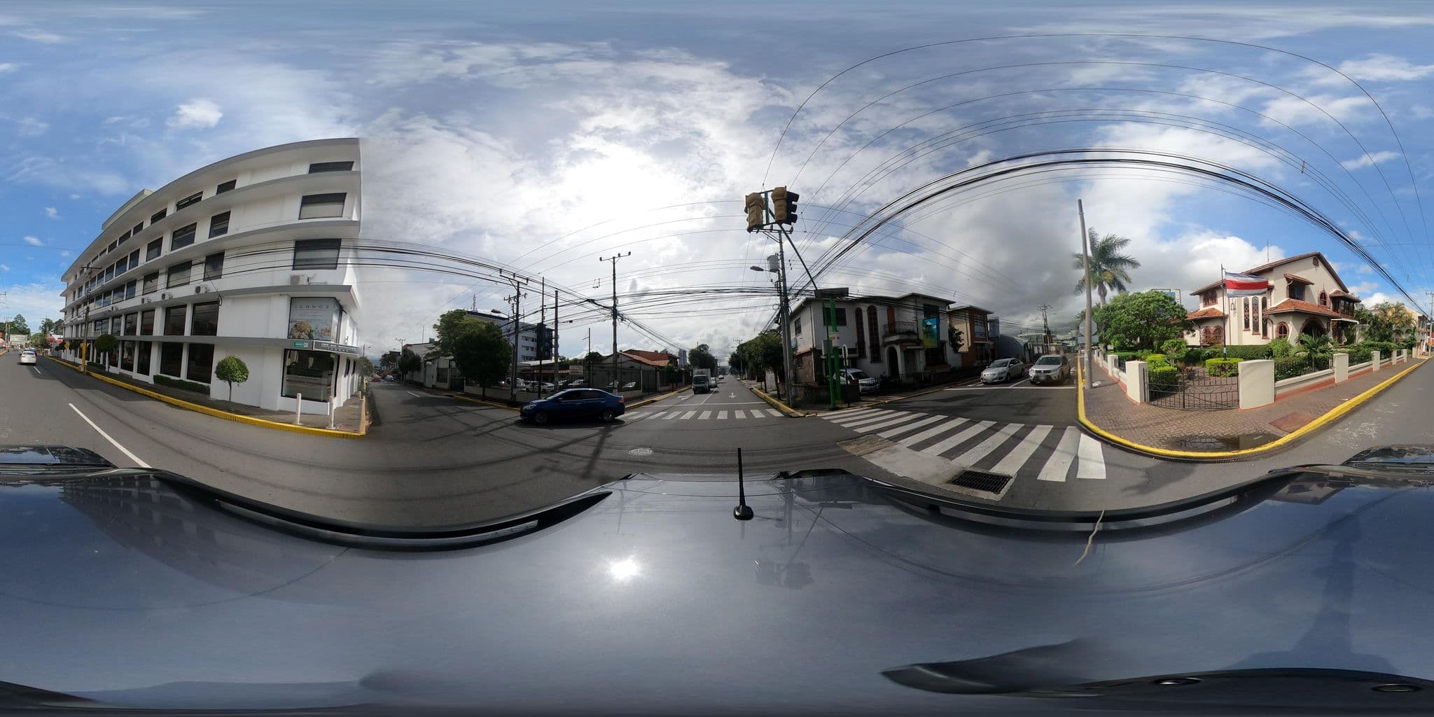 Street view near Relax Hostel, San José — © kaart_2 (CC BY-SA · Mapillary)