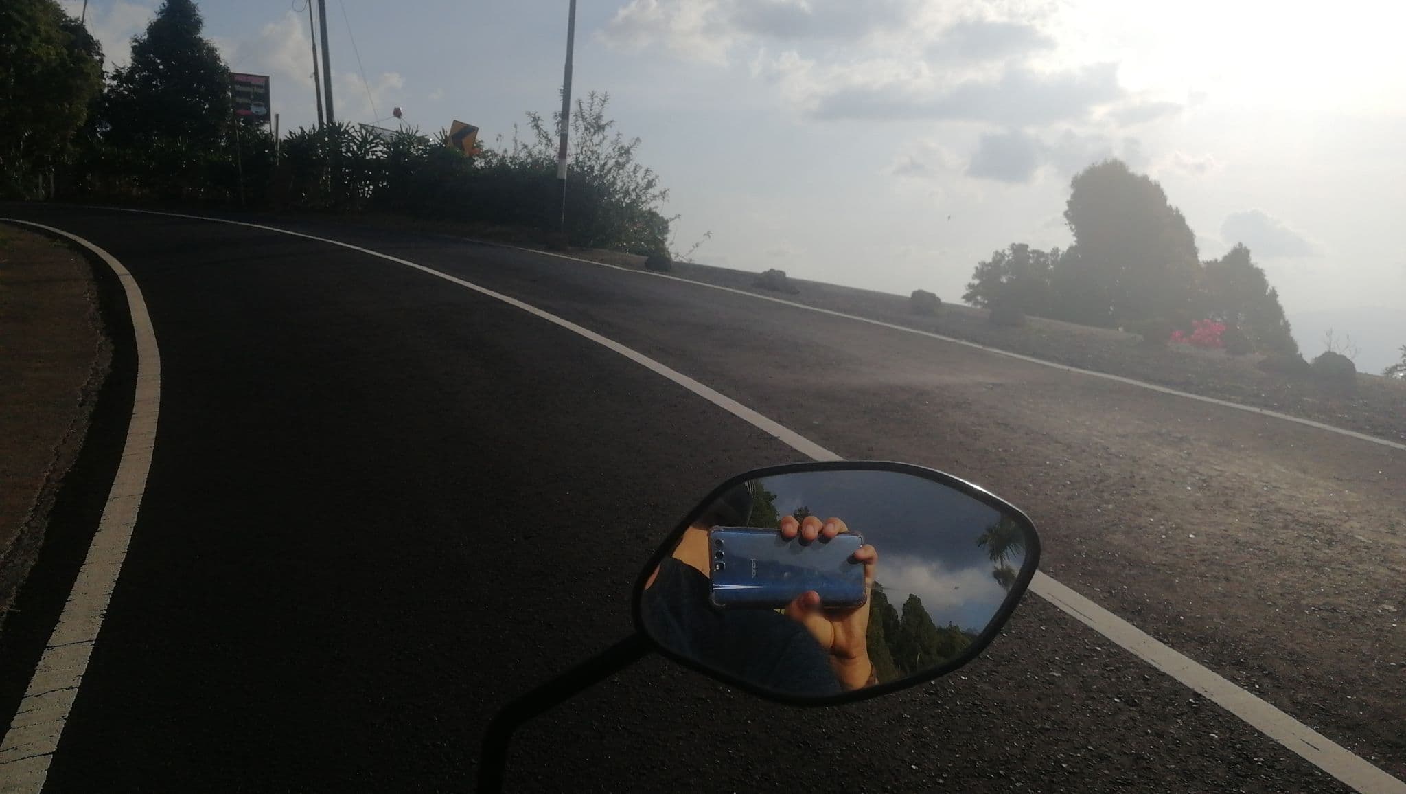 Street view near Puri Sunset Homestay, Munduk — © thewayofmando (CC BY-SA · Mapillary)
