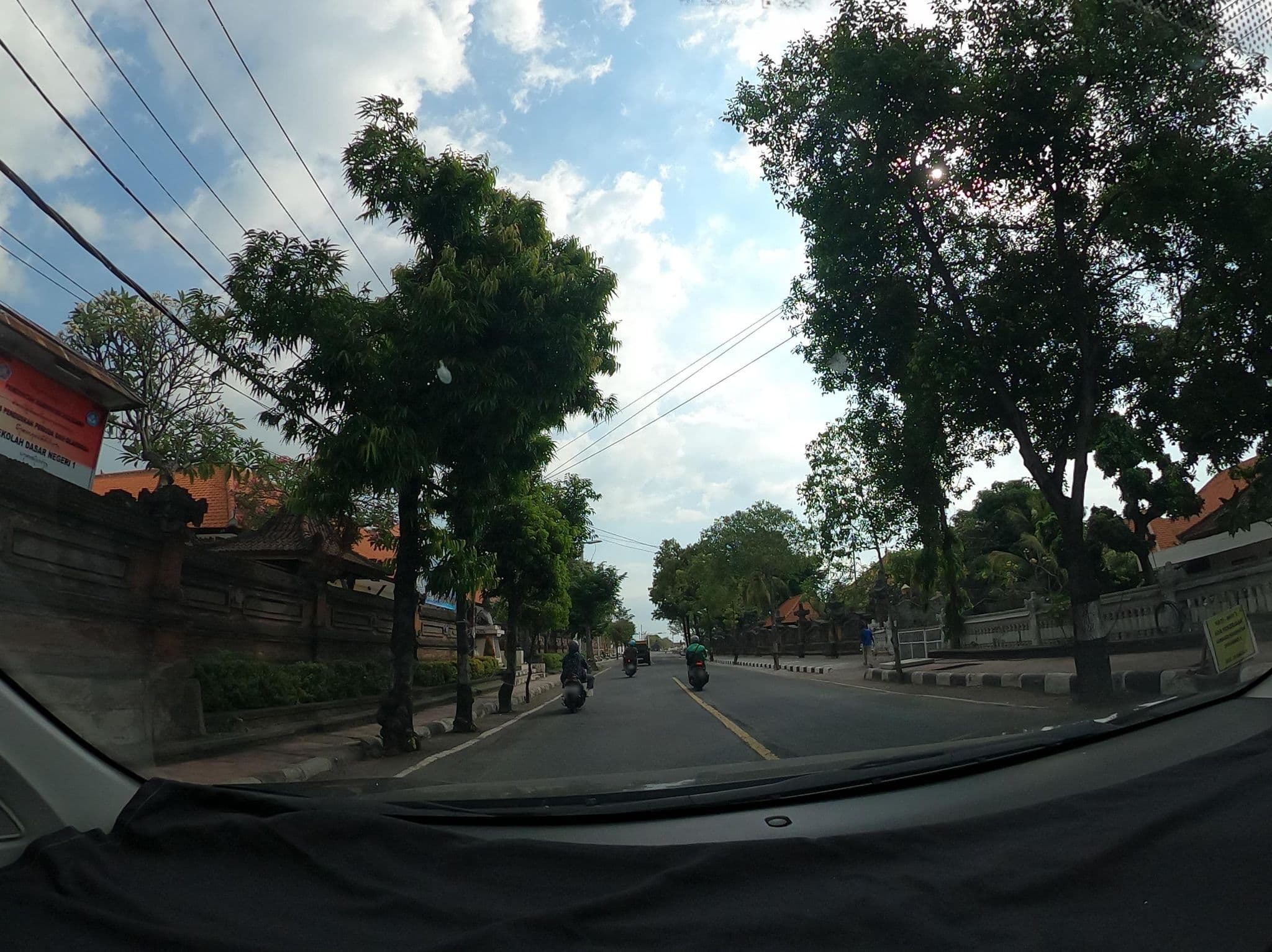 Street view near Inna Hotel, Singaraja — © Kaart_Local (CC BY-SA · Mapillary)