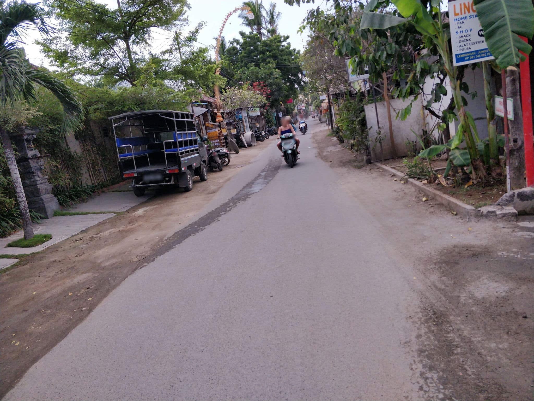 Street view near Arya inn, Klungkung — © publicvoit (CC BY-SA · Mapillary)