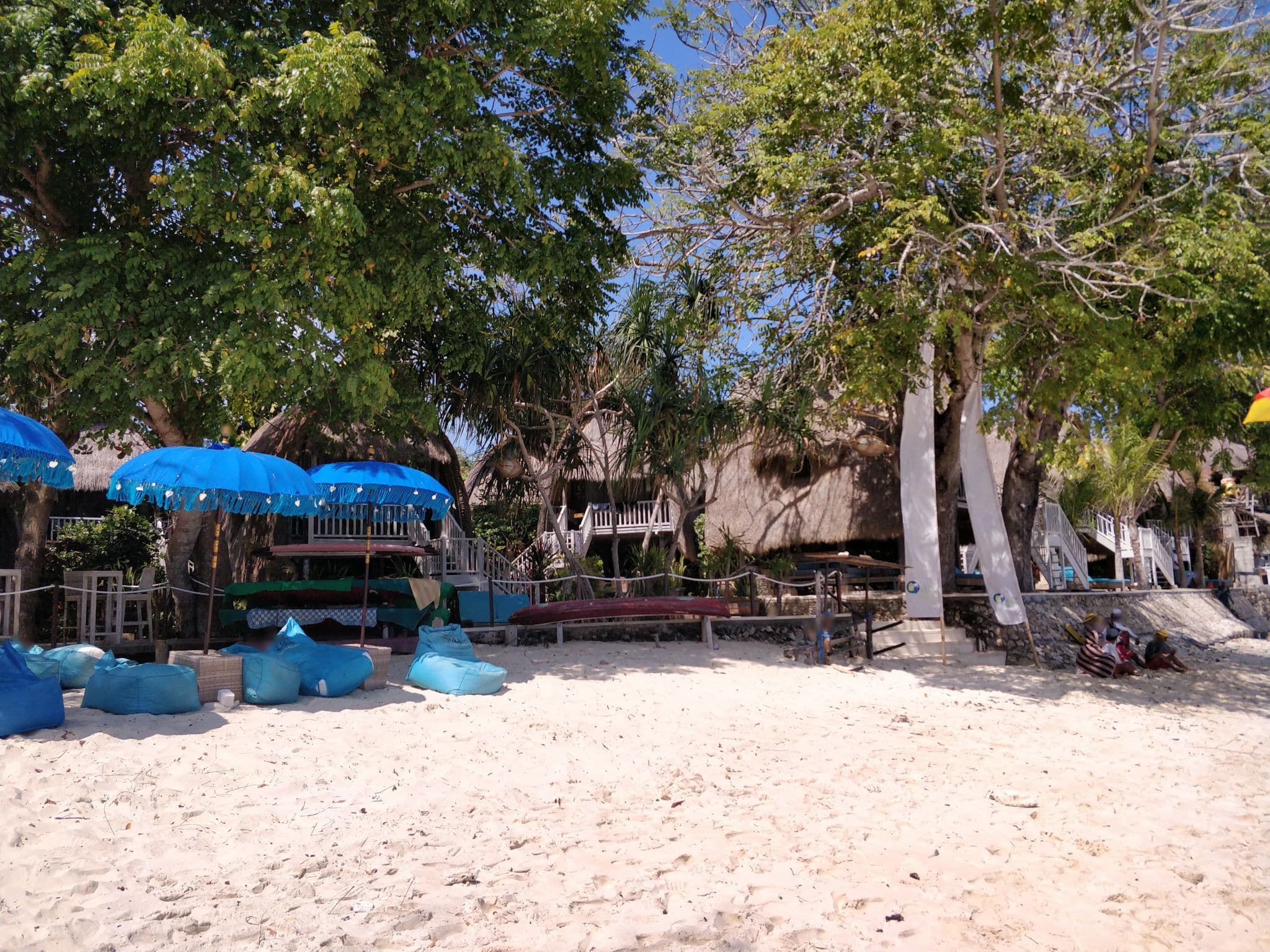 Street view near Hai Tide Huts Hotel Nusa Lembongan, Klungkung — © publicvoit (CC BY-SA · Mapillary)
