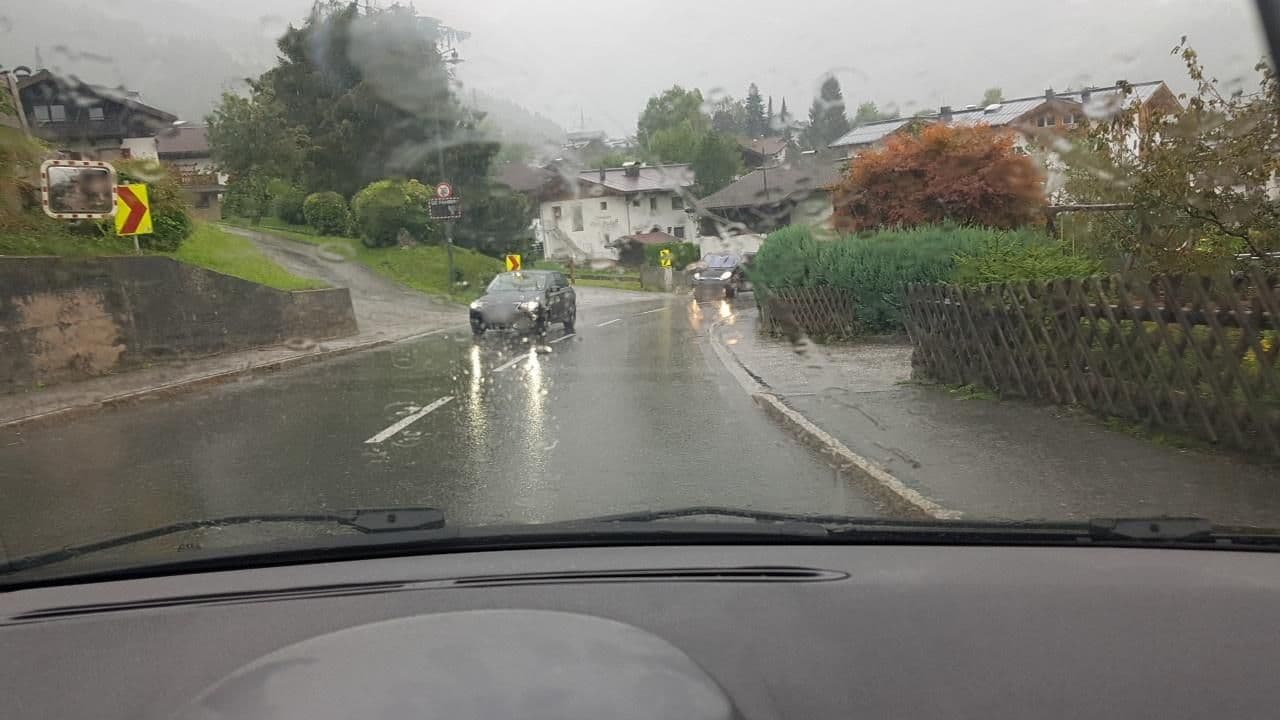 Street view near Pension Koller, Kaprun — © mik007 (CC BY-SA · Mapillary)