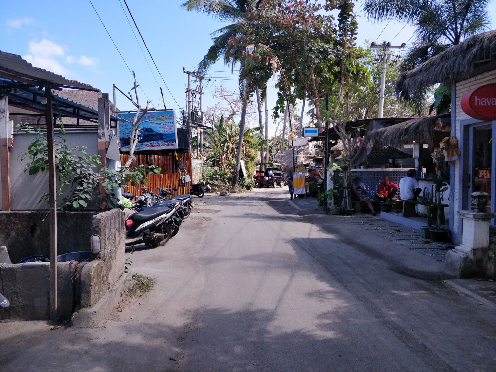 Street view near Mushroom Garden Villas, Klungkung — © publicvoit (CC BY-SA · Mapillary)
