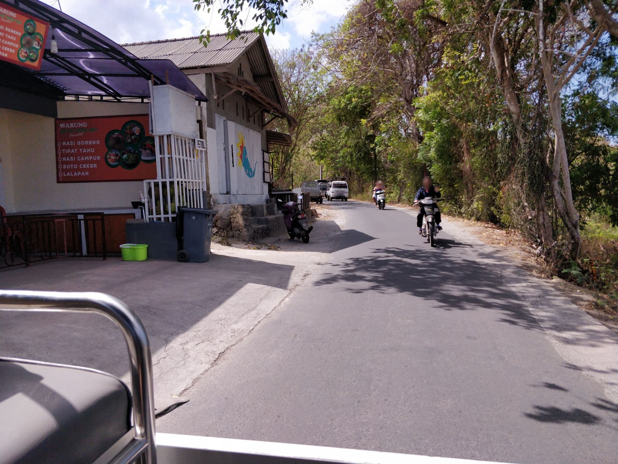 Street view near Grand Sea View Lembongan, Klungkung — © publicvoit (CC BY-SA · Mapillary)