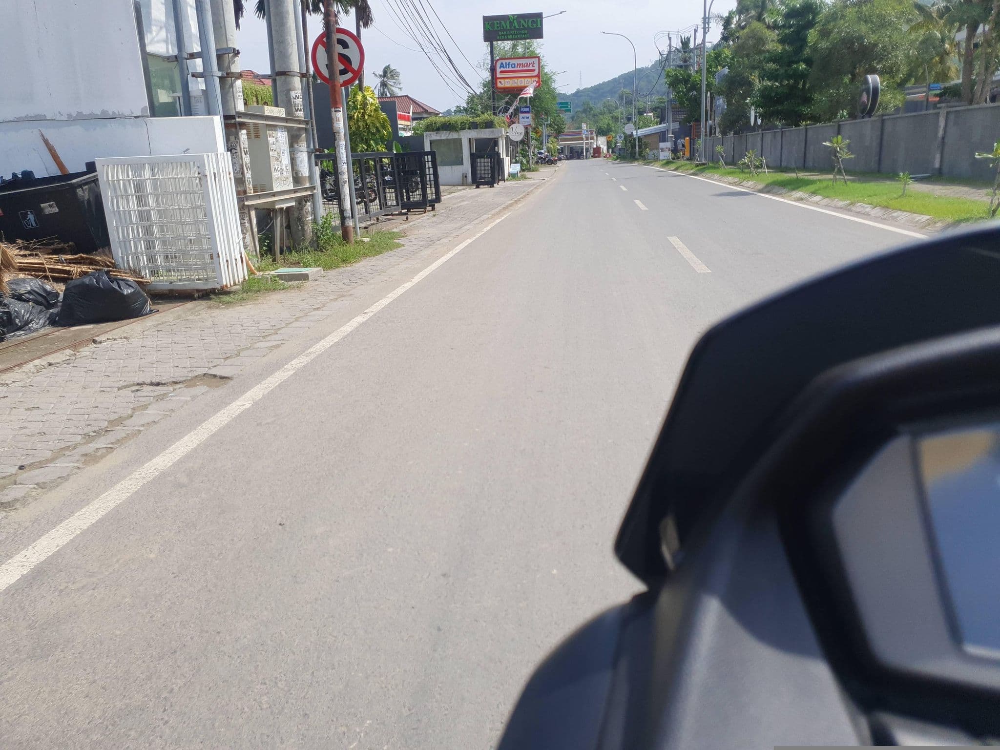 Street view near Rawa Lombok, Praya — © russmcd (CC BY-SA · Mapillary)