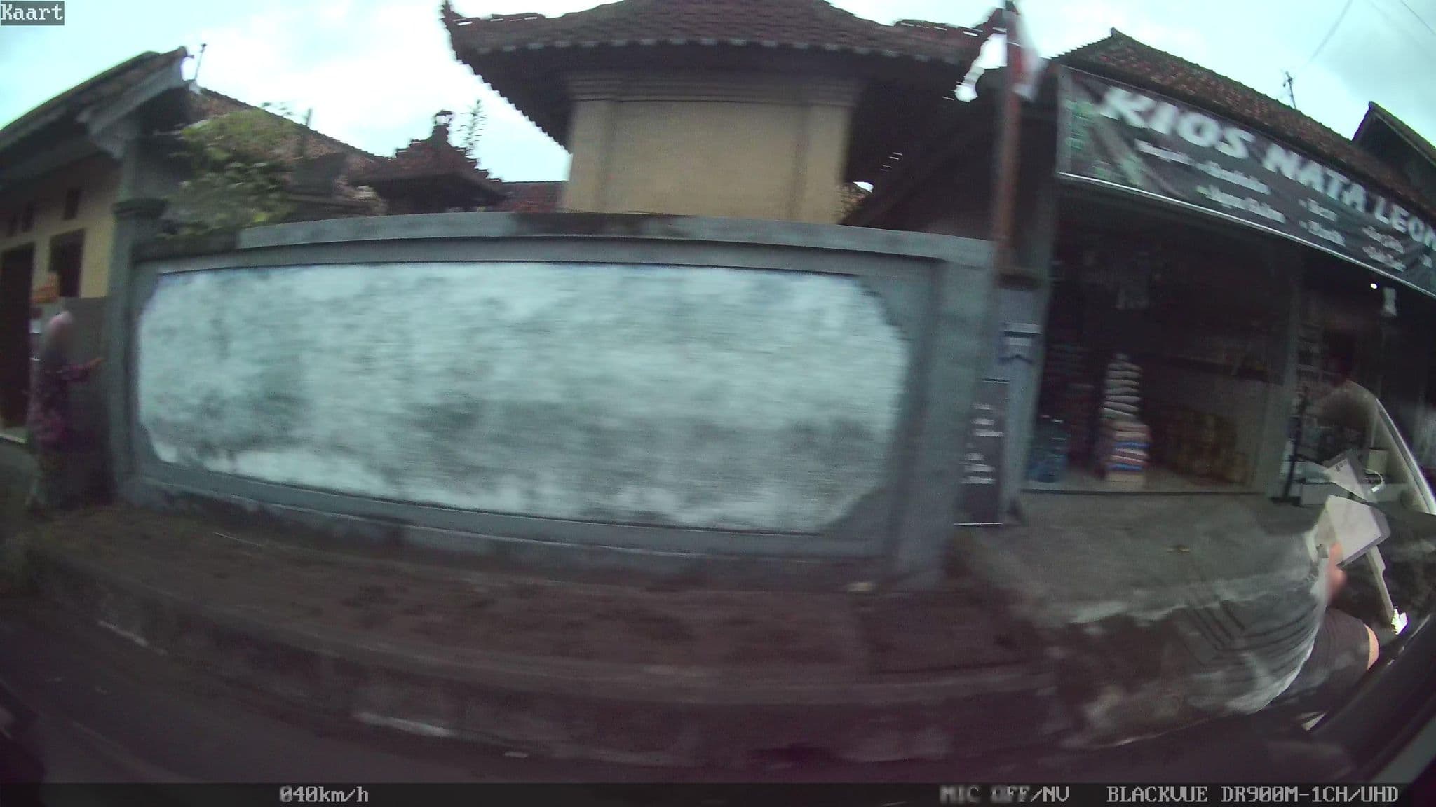 Street view near Pandhe Green Resort Hotel, Klungkung — © kaart_2 (CC BY-SA · Mapillary)