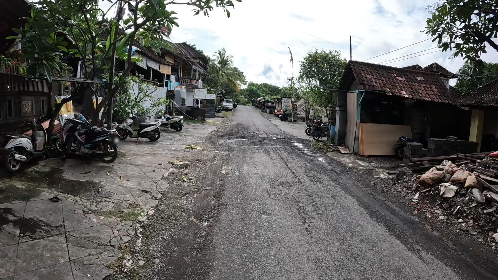 Street view near Bali Dream House, Amlapura — © lucomsky (CC BY-SA · Mapillary)