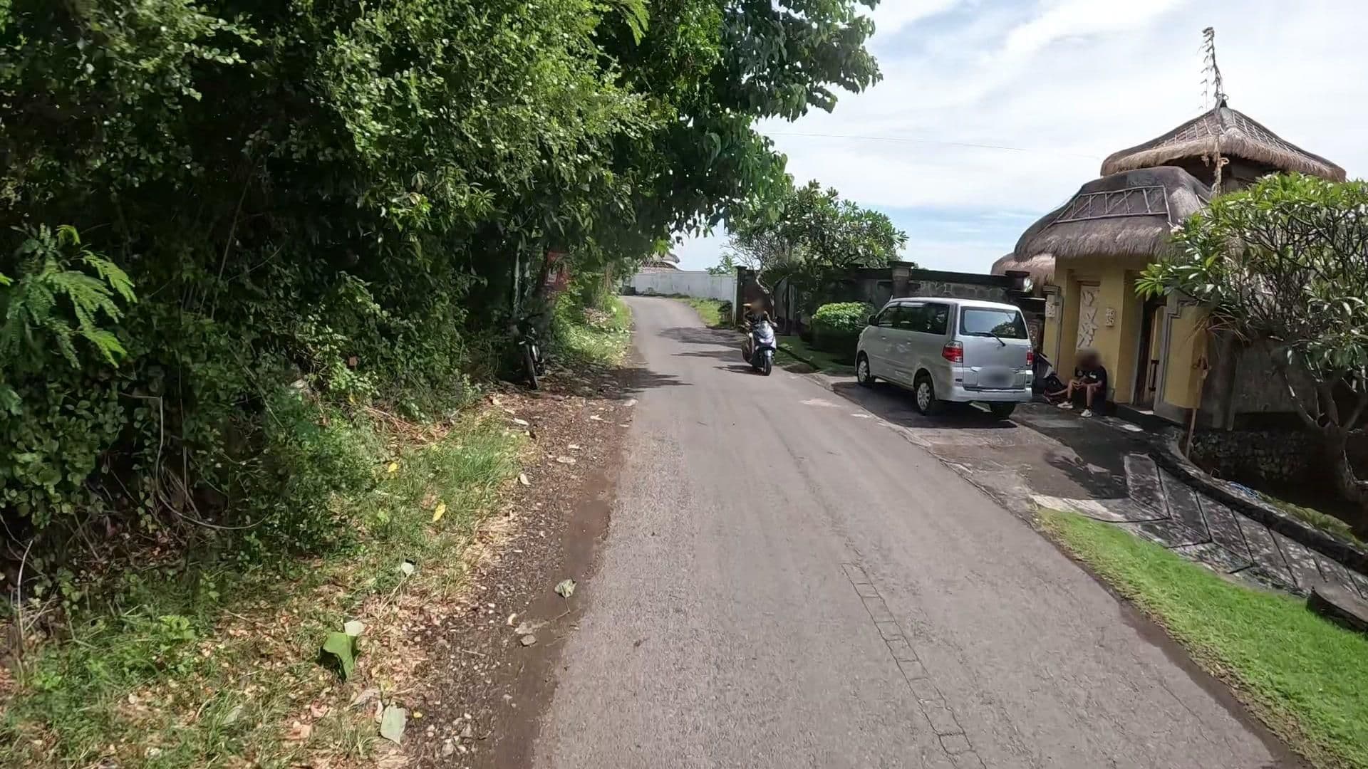 Street view near Villa Infinite Horizon, Amlapura — © lucomsky (CC BY-SA · Mapillary)