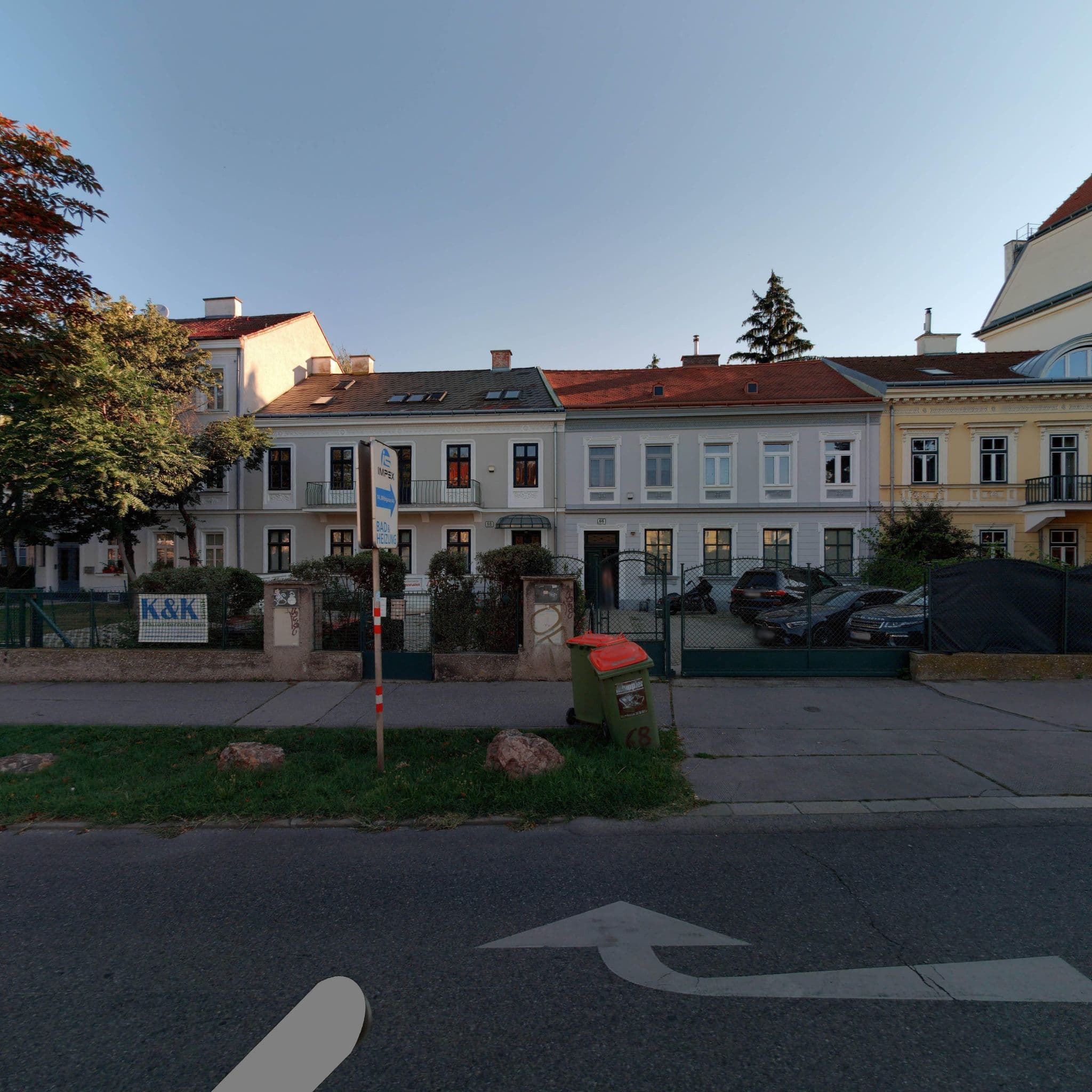 Street view near Sissi West, Hietzing — © eliasgander (CC BY-SA · Mapillary)