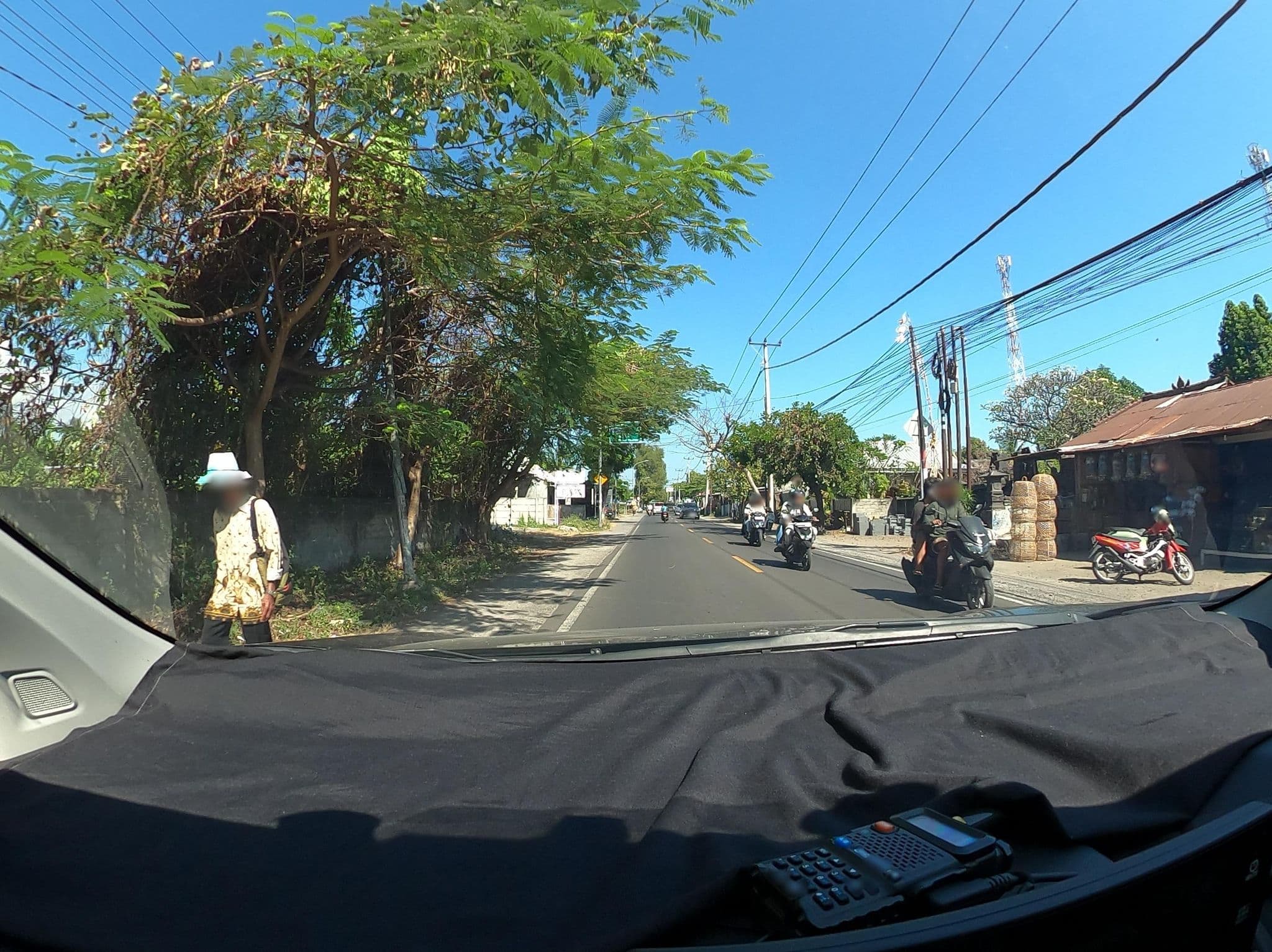 Street view near Villa Sapi Lombok, Pemenang — © Kaart_Local (CC BY-SA · Mapillary)