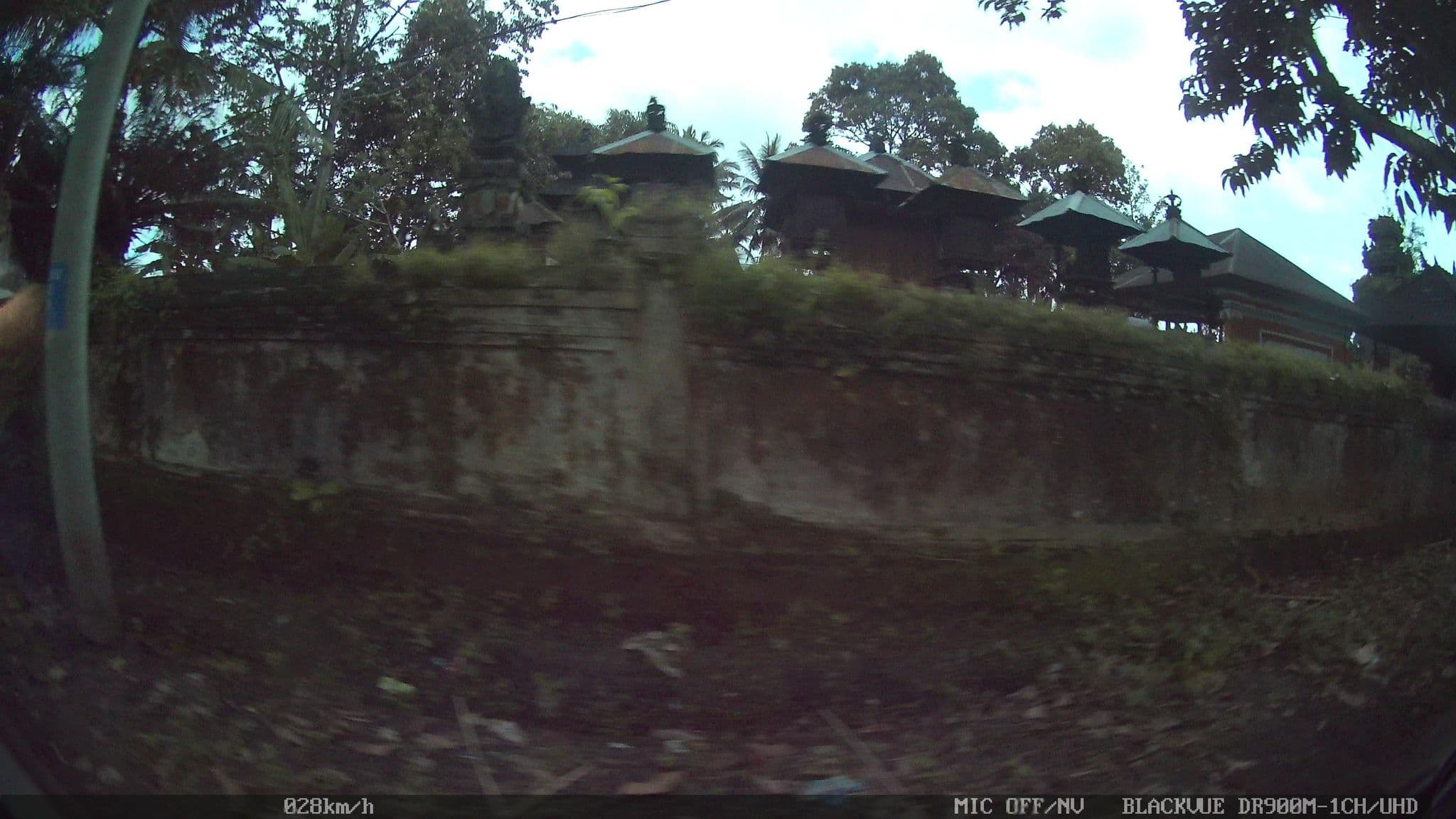 Street view near De' Klumpu Bali eco restort, Banjar Wangsian — © kaart_2 (CC BY-SA · Mapillary)