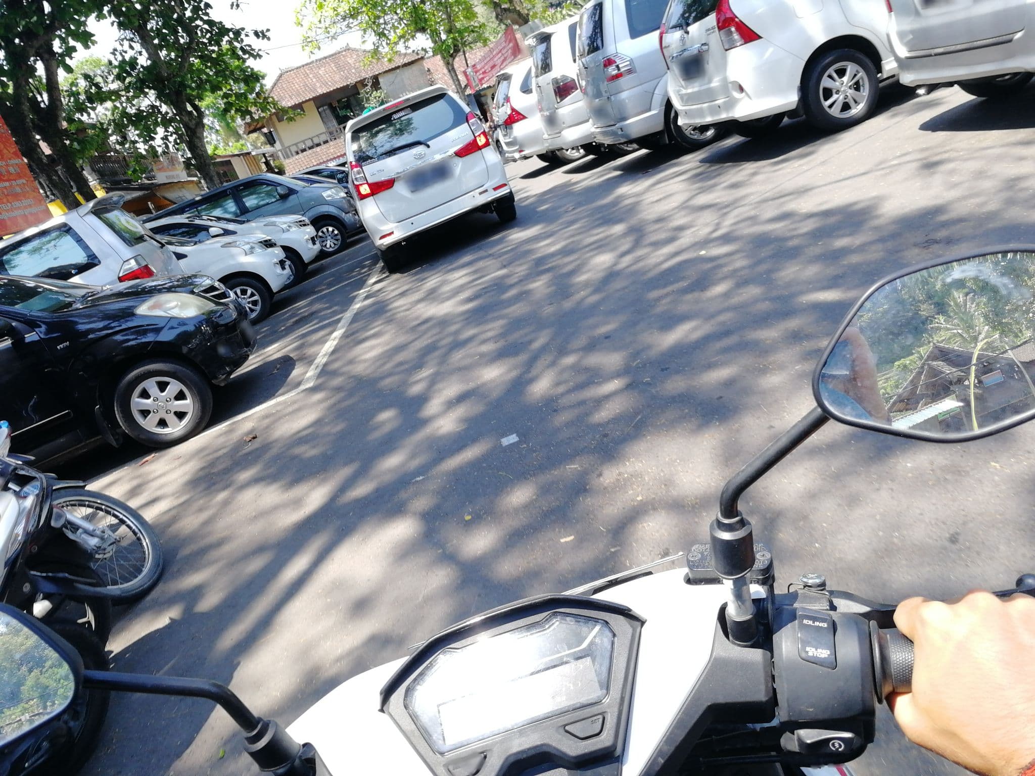 Street view near Home Stay Rijasa, Bedugul — © thewayofmando (CC BY-SA · Mapillary)