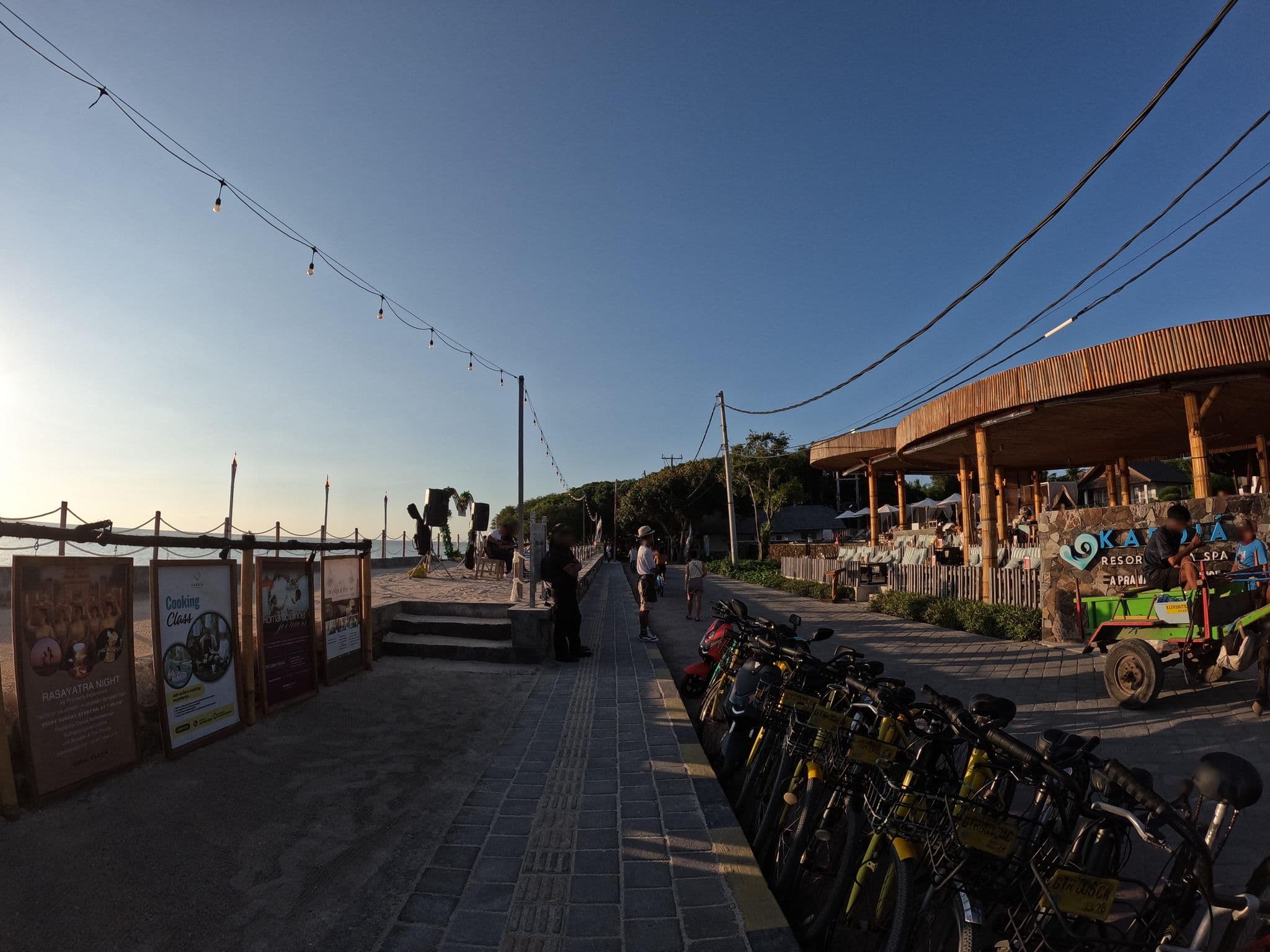 Street view near Kardia Resort Gili A Pramana Experience, Gili Trawangan — © lucomsky (CC BY-SA · Mapillary)