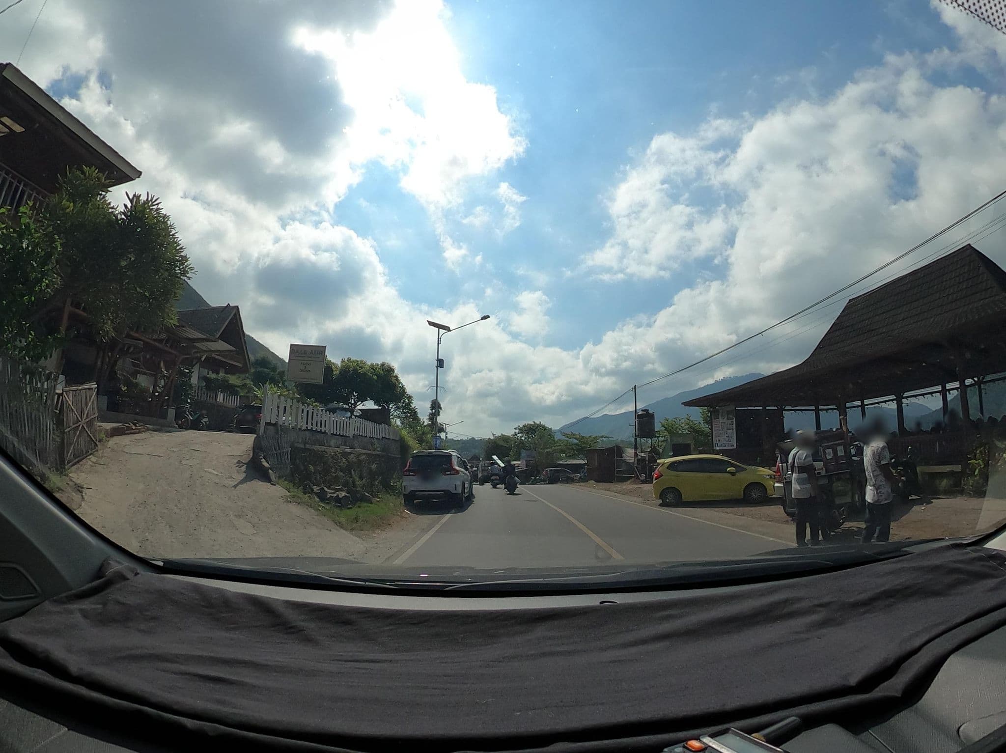 Street view near Rinjani Green Park, Labuan Lombok — © Kaart_Local (CC BY-SA · Mapillary)