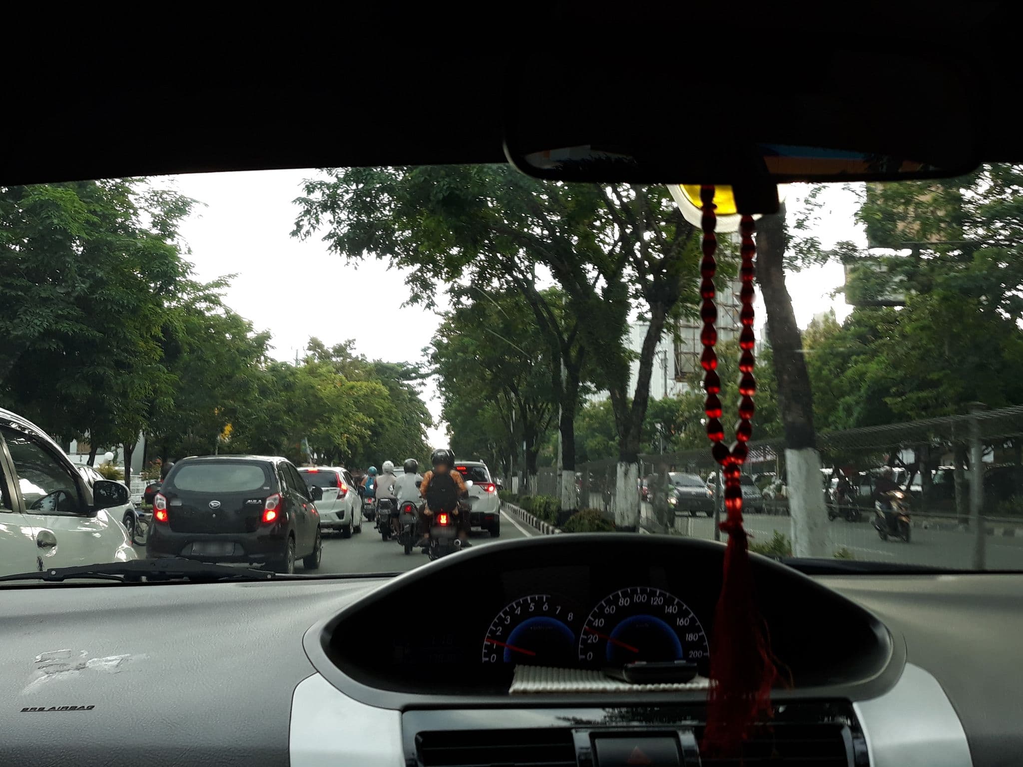 Street view near Room 333 Menara Bahtera Hotel, Balikpapan — © yahyam (CC BY-SA · Mapillary)