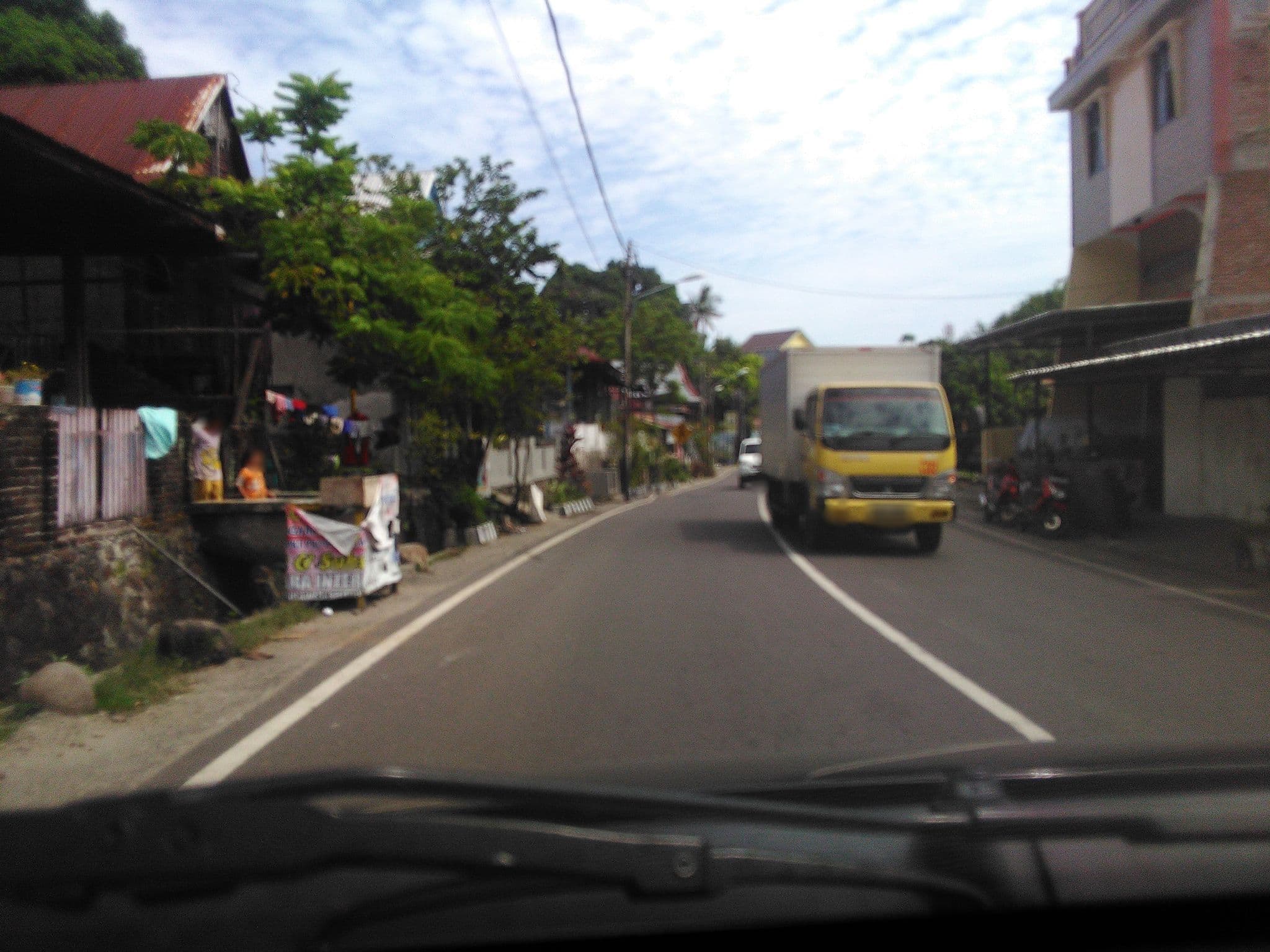 Street view near Hotel Gandaria II, Parepare — © hanifarafah (CC BY-SA · Mapillary)