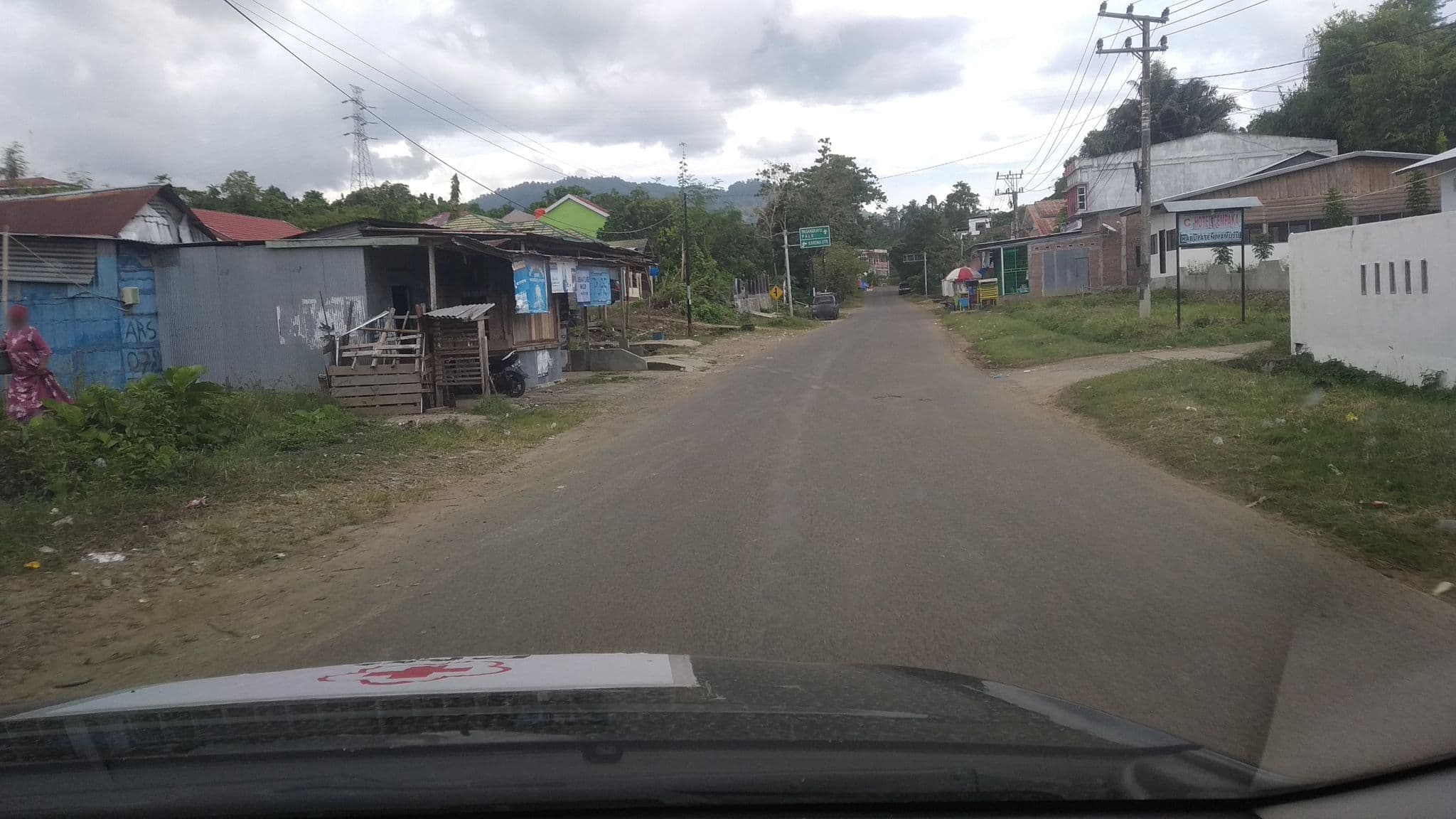 Street view near Hotel Cempaka Mamuju, Mamuju — © benjidad (CC BY-SA · Mapillary)