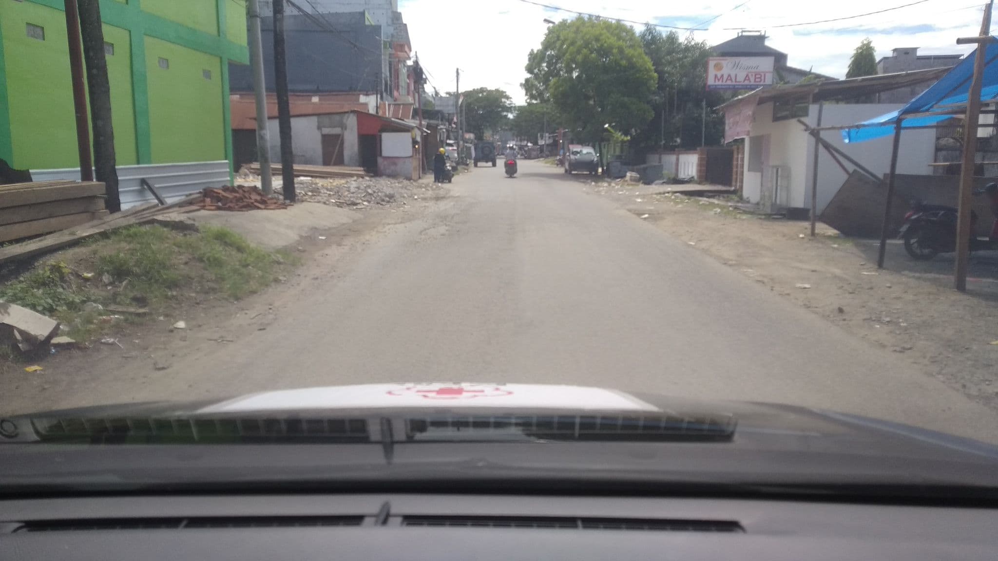 Street view near Wisma mala'bi, Mamuju — © benjidad (CC BY-SA · Mapillary)