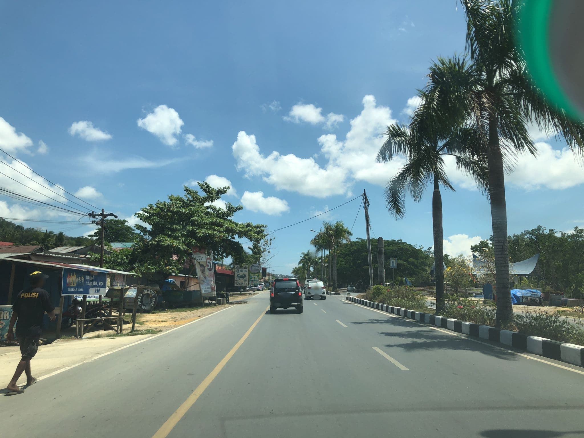 Street view near Hotel Wixel, Kendari — © sarahantos (CC BY-SA · Mapillary)