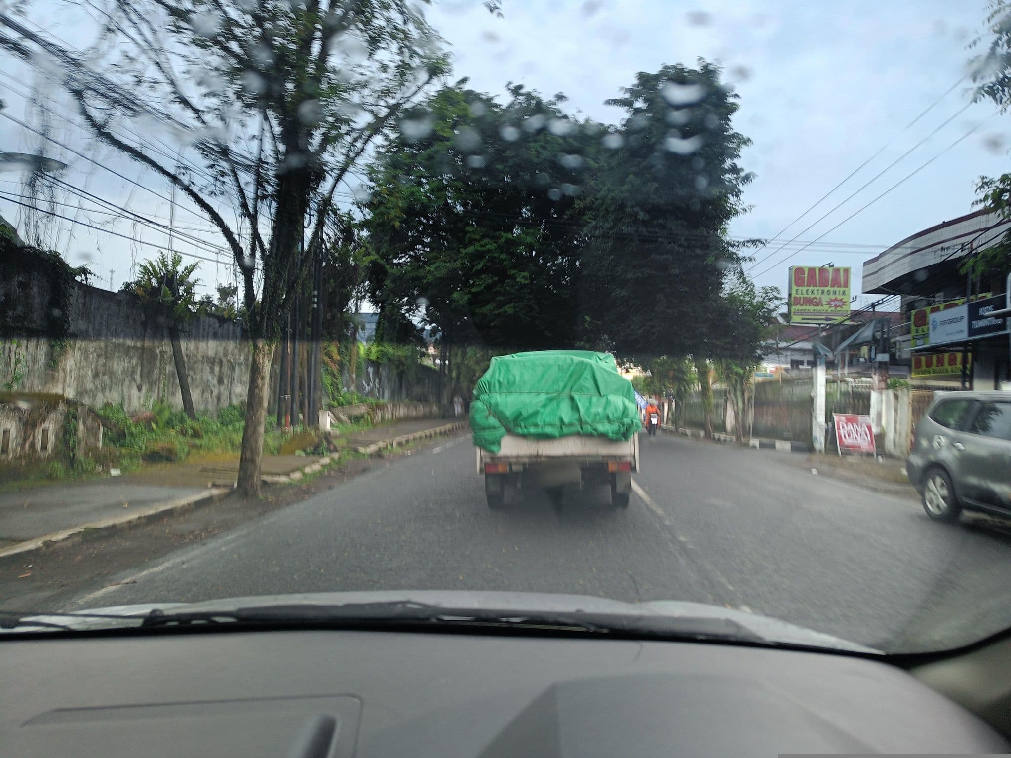 Street view near Kapuk Islands, Manado — © hen0ch (CC BY-SA · Mapillary)