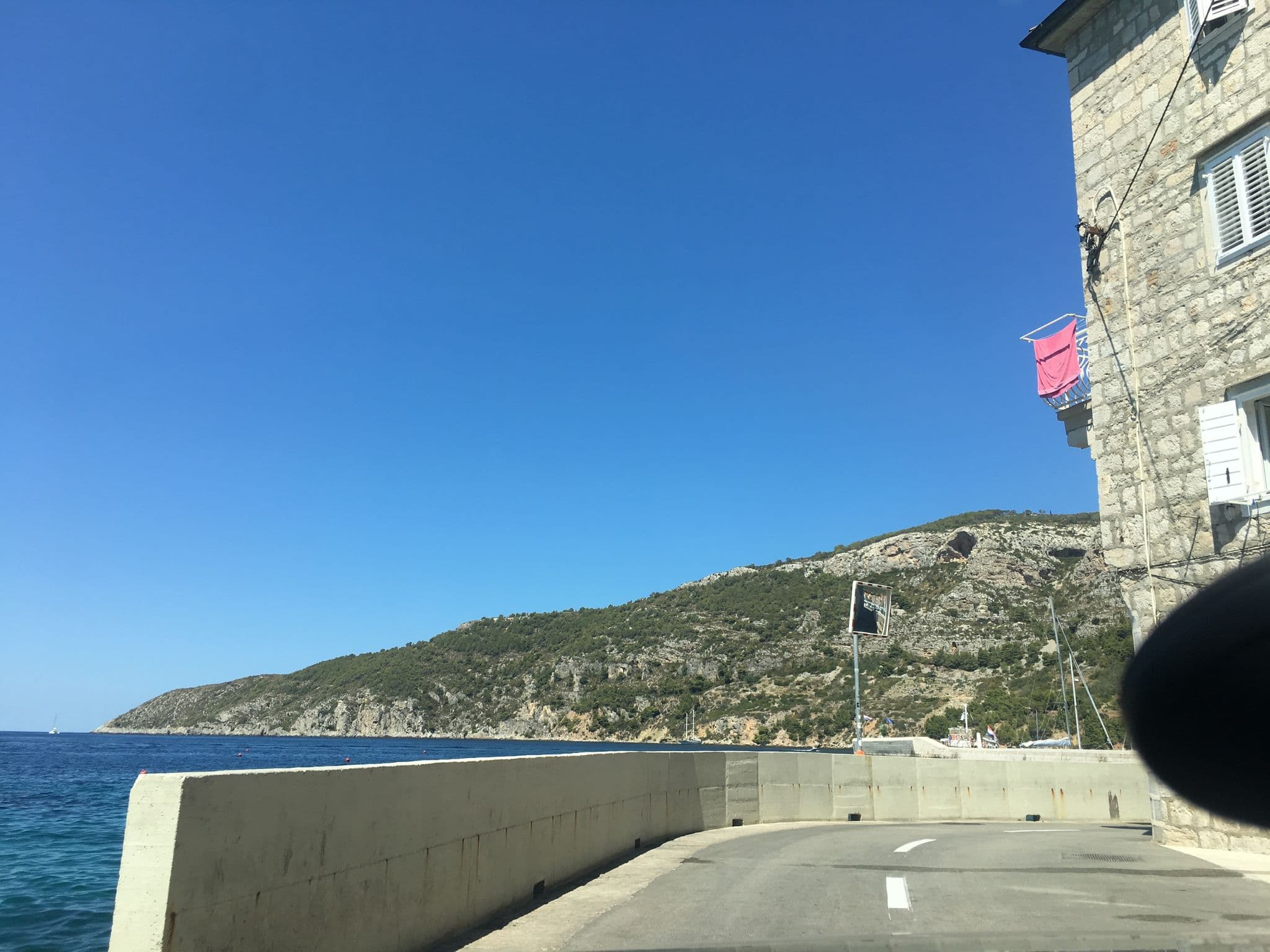 Street view near Villa Kuljis, Komiža — © jebako999 (CC BY-SA · Mapillary)