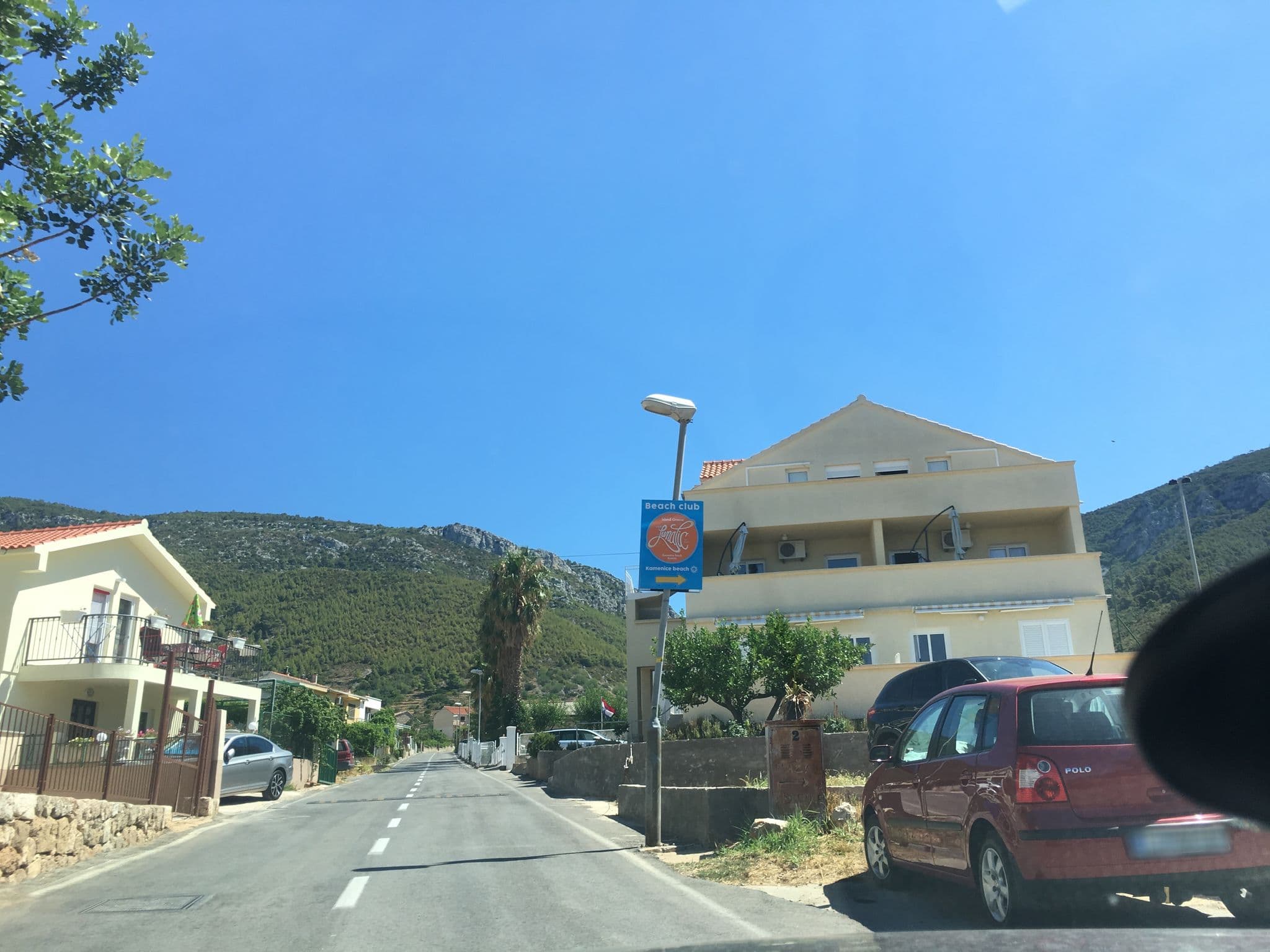Street view near Studios Ana Mari, Komiža — © jebako999 (CC BY-SA · Mapillary)