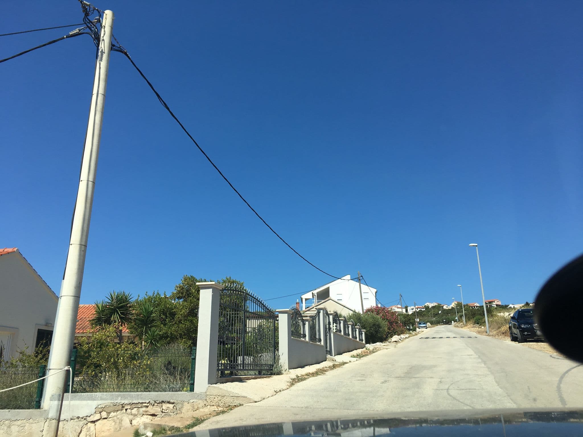 Street view near Apartments Miriam Karol, Vis — © jebako999 (CC BY-SA · Mapillary)